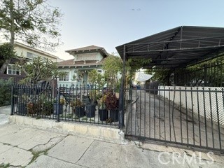 1457 W 25th