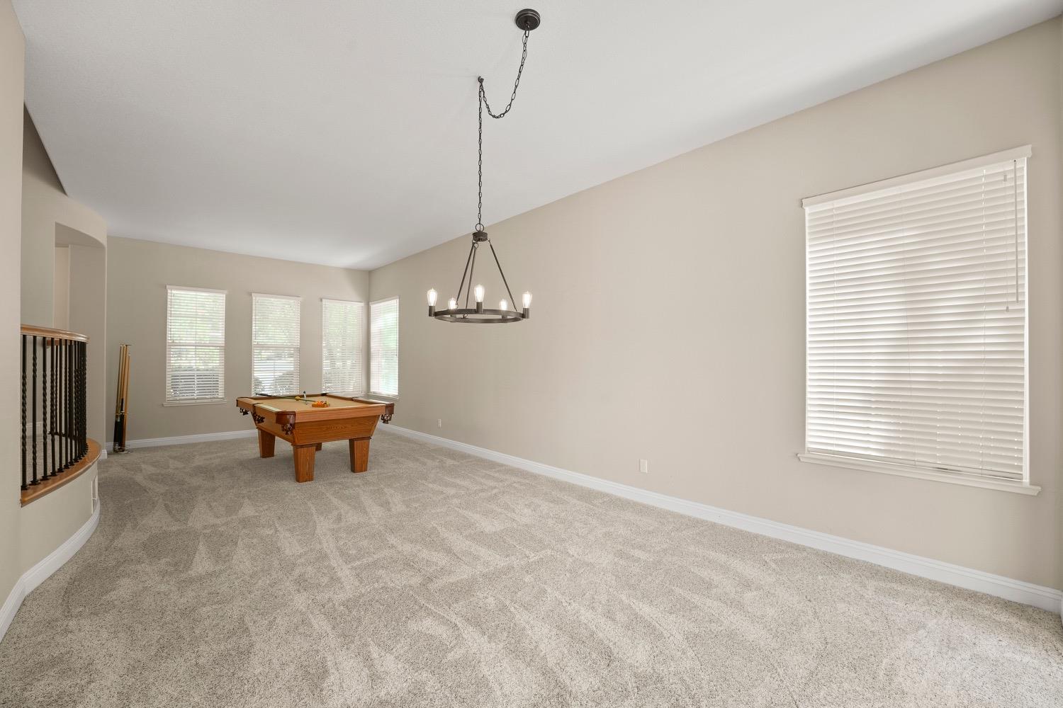 1501 Deer Hollow Way