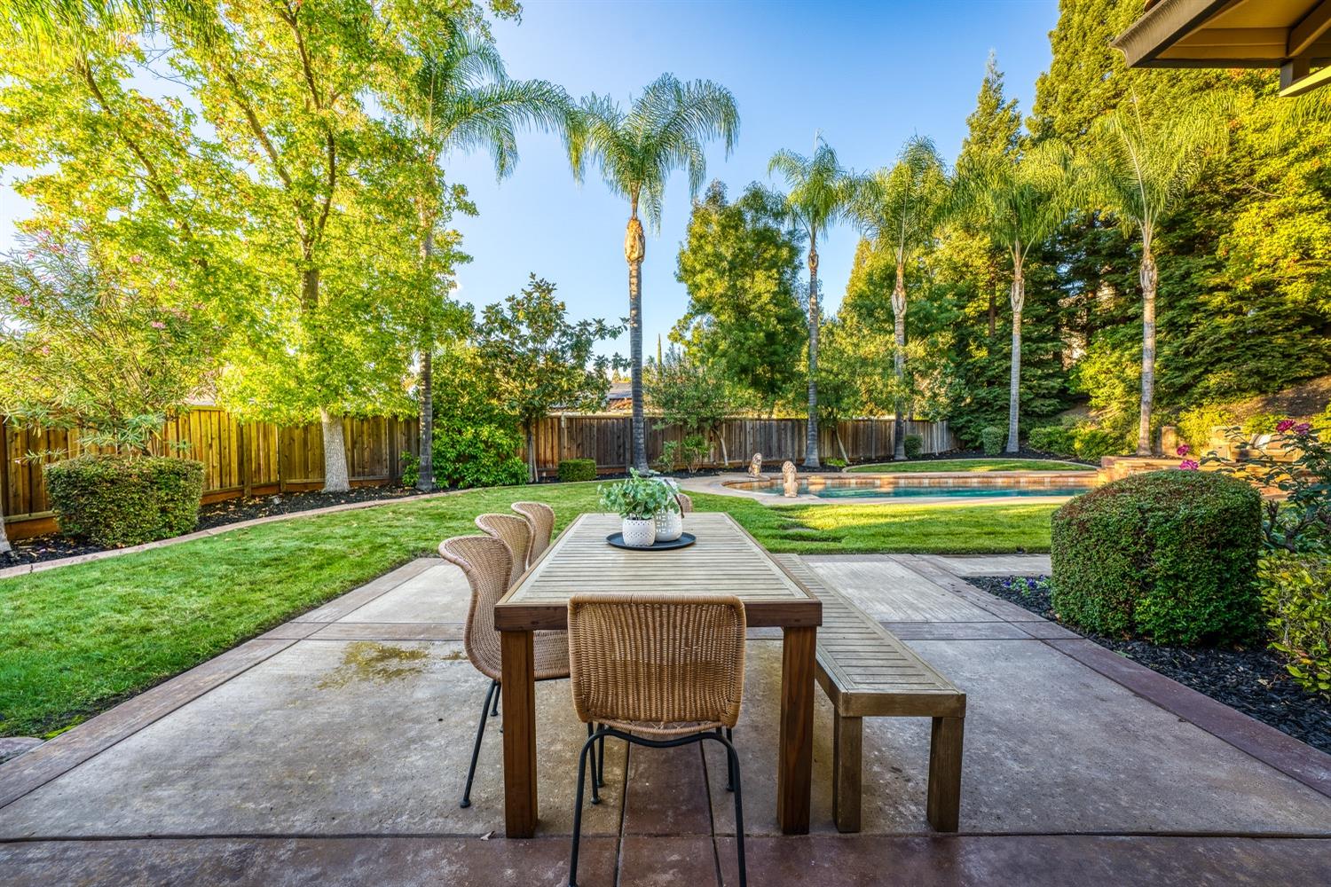 114 Painted Rock Place