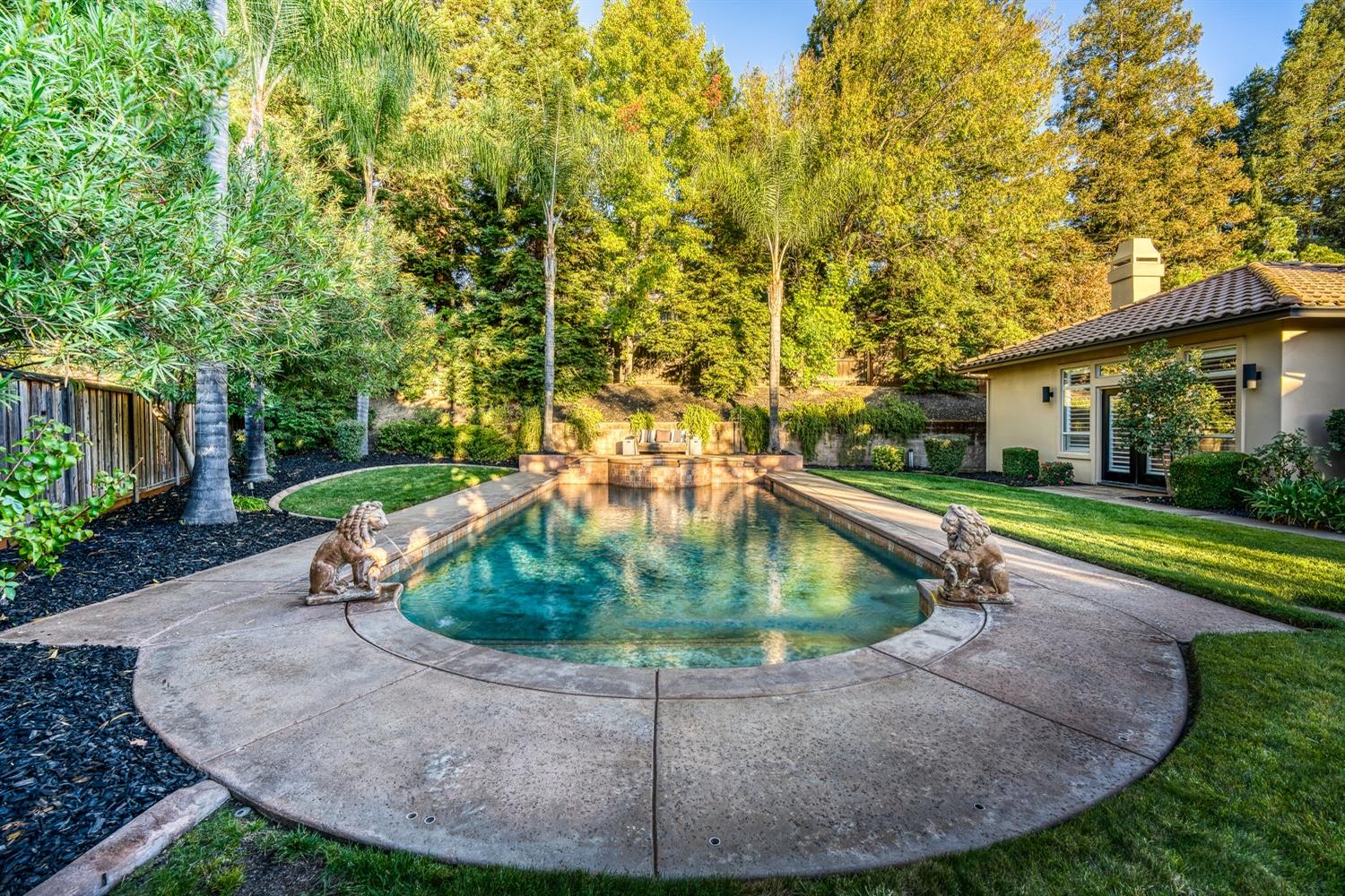 114 Painted Rock Place