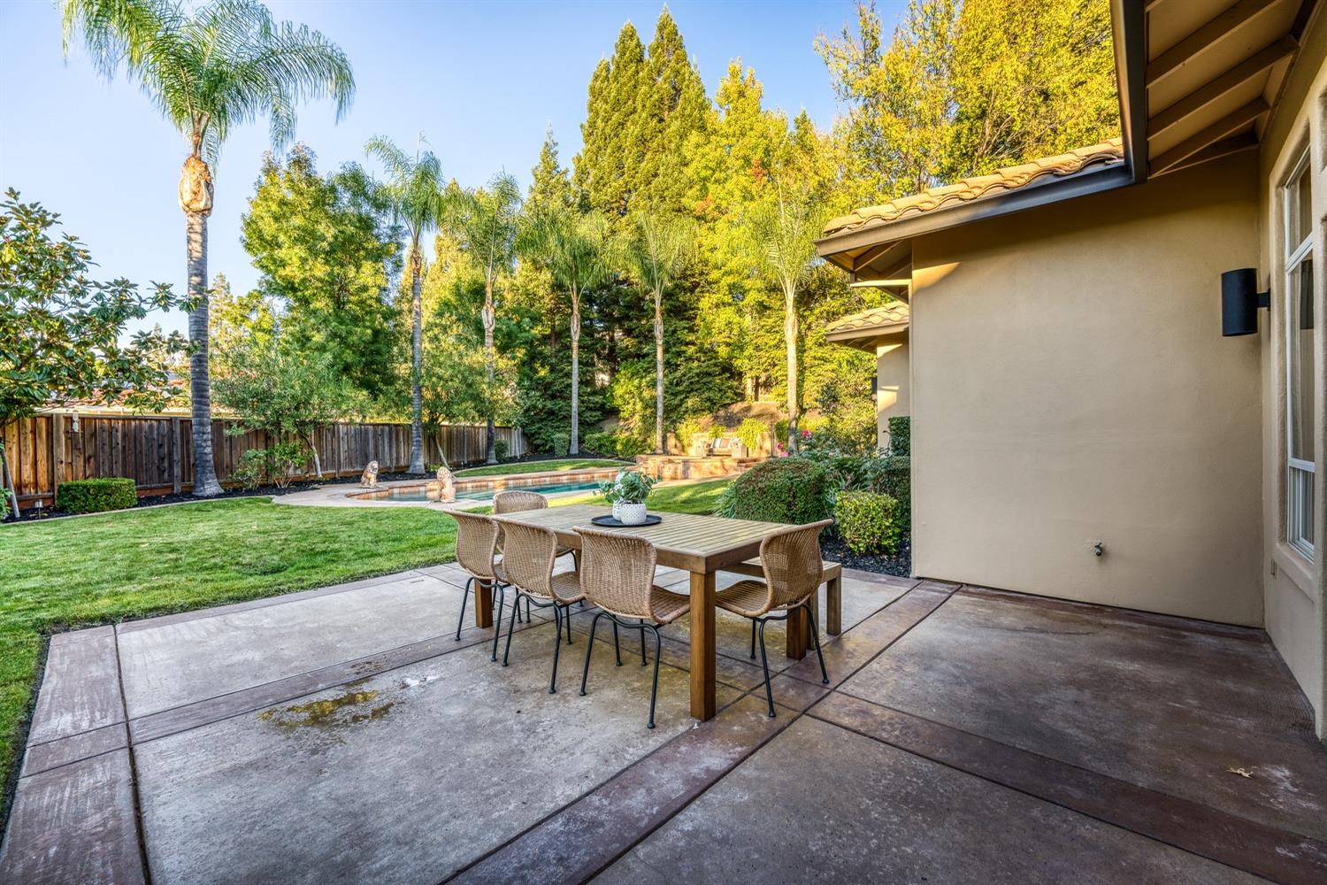 114 Painted Rock Place