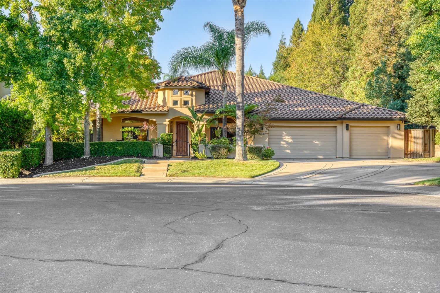 114 Painted Rock Place