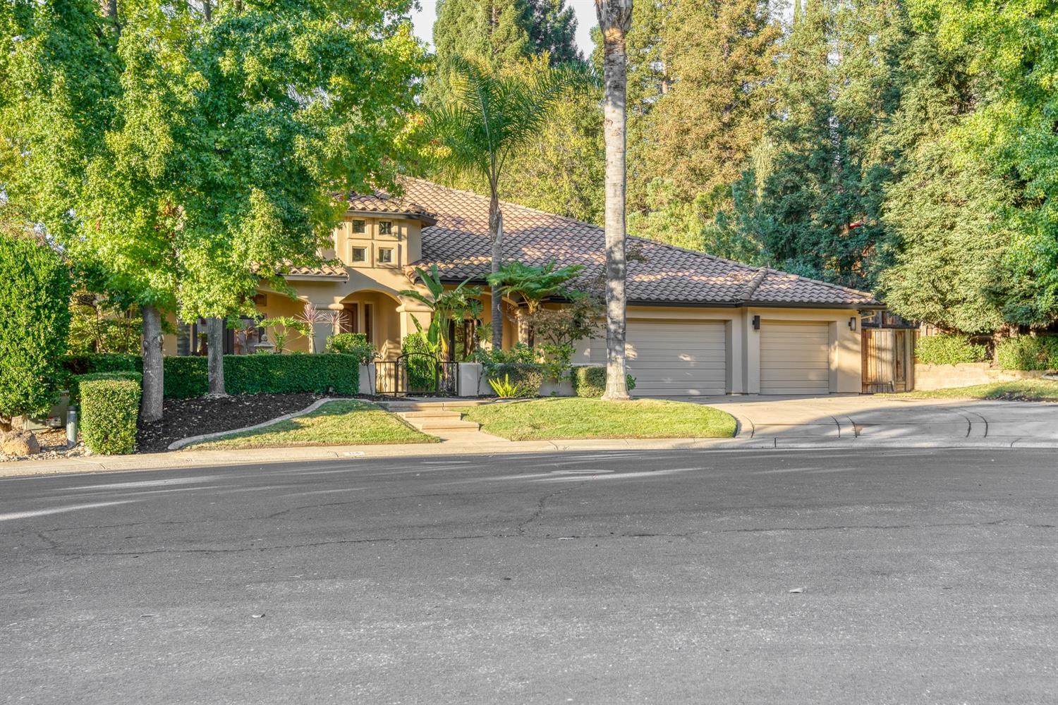 114 Painted Rock Place