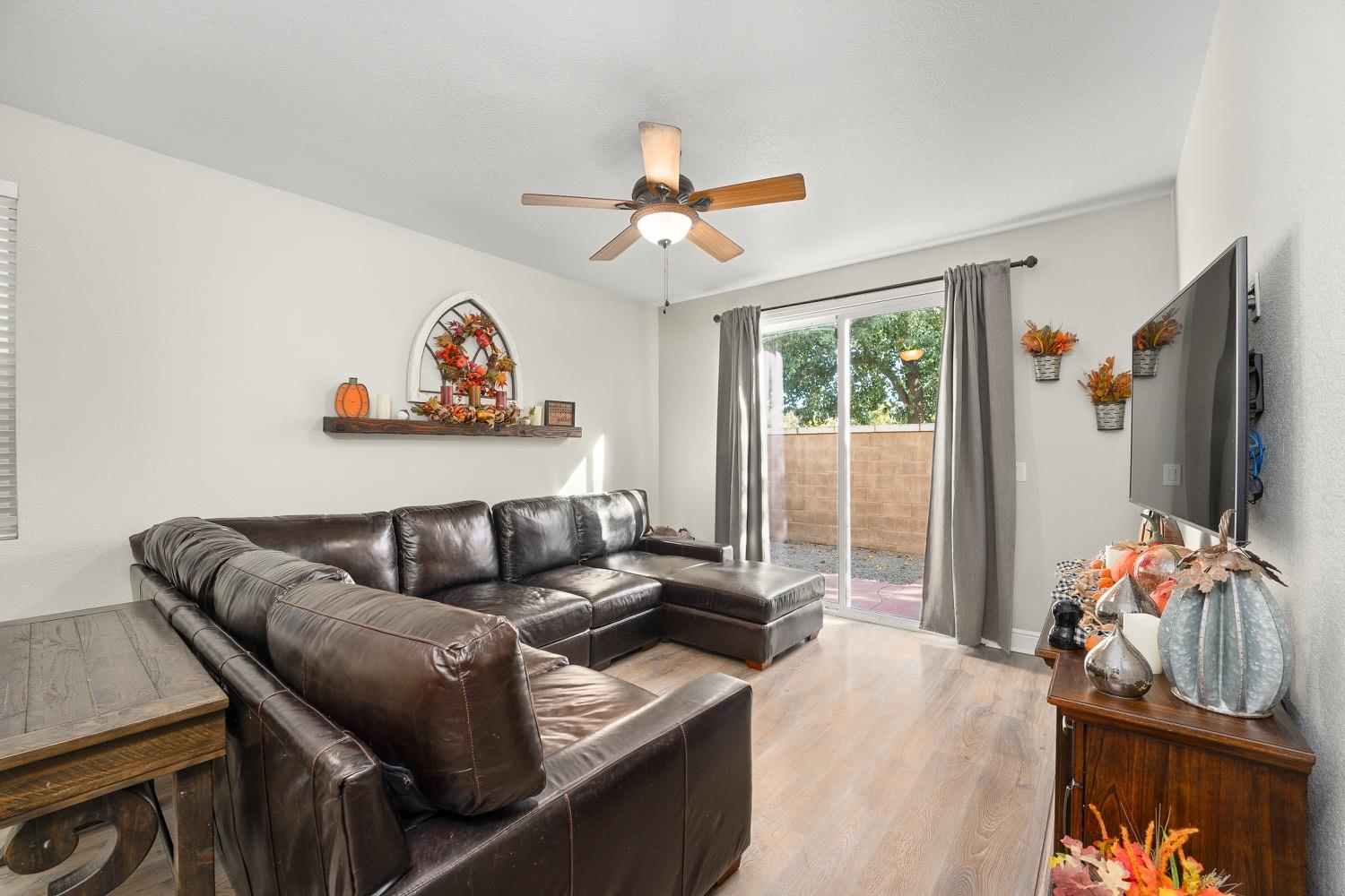 2417 Coffeeberry Road