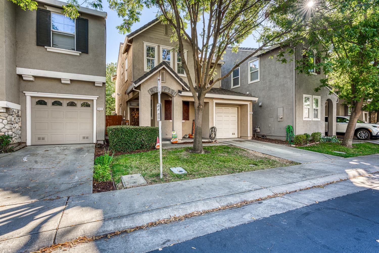 2417 Coffeeberry Road