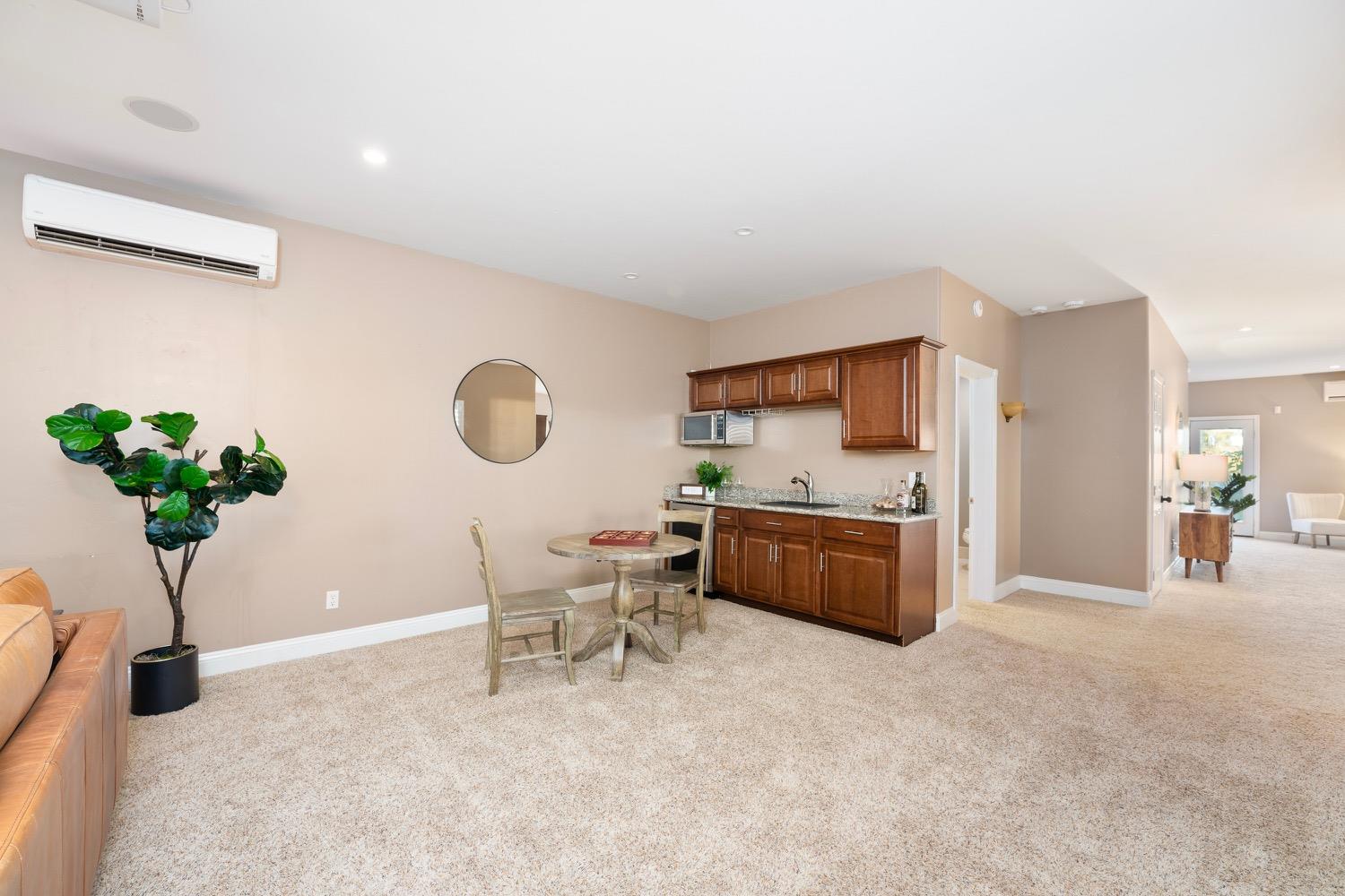 9297 Rock Springs Road