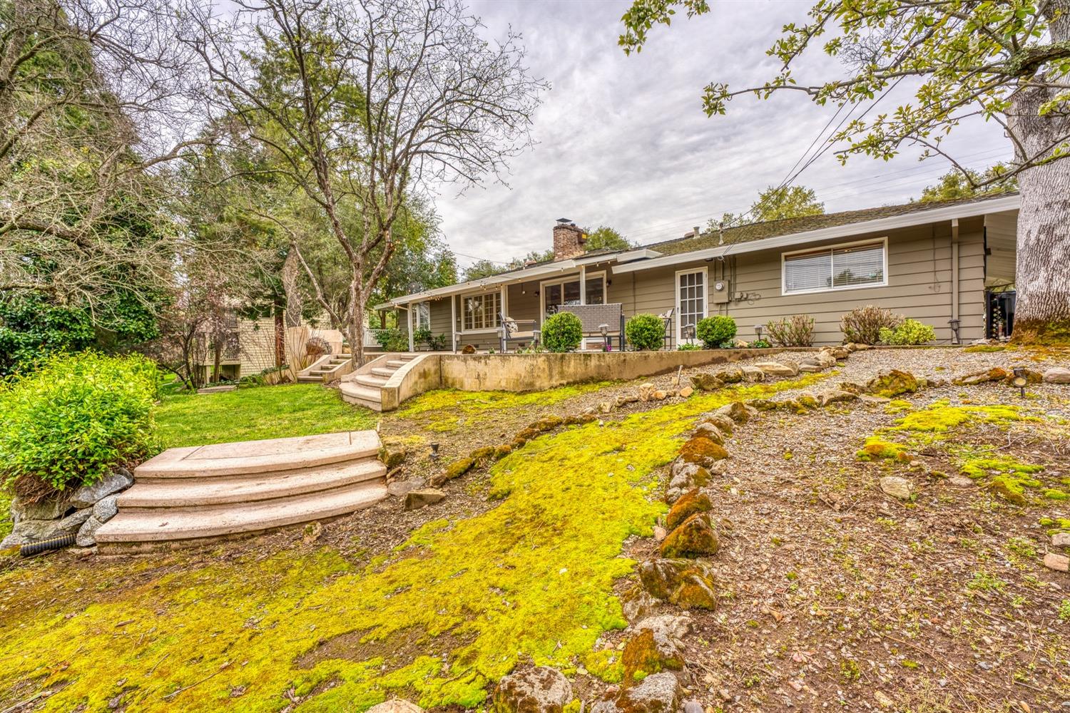 8177 Twin Rocks Road