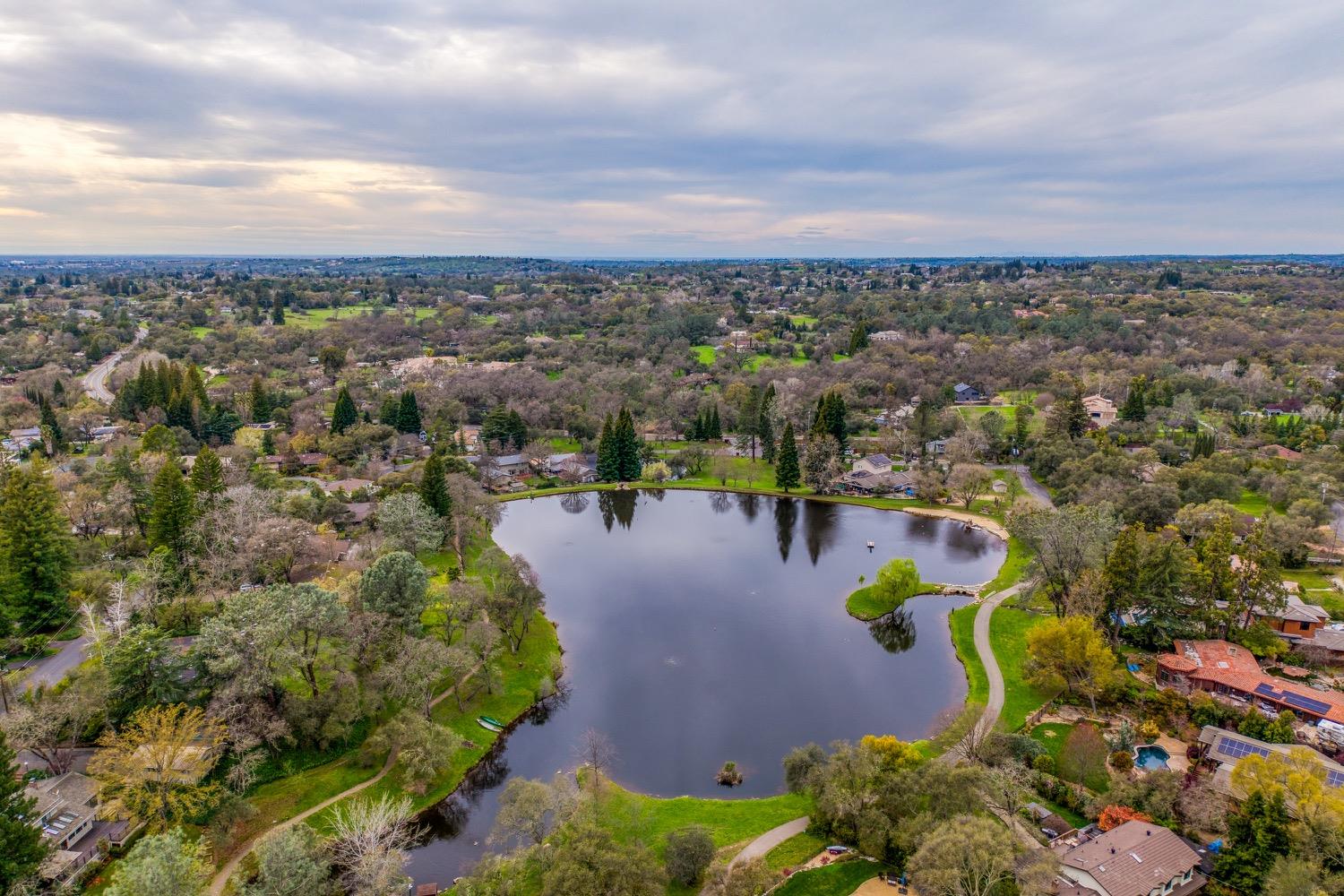 8177 Twin Rocks Road