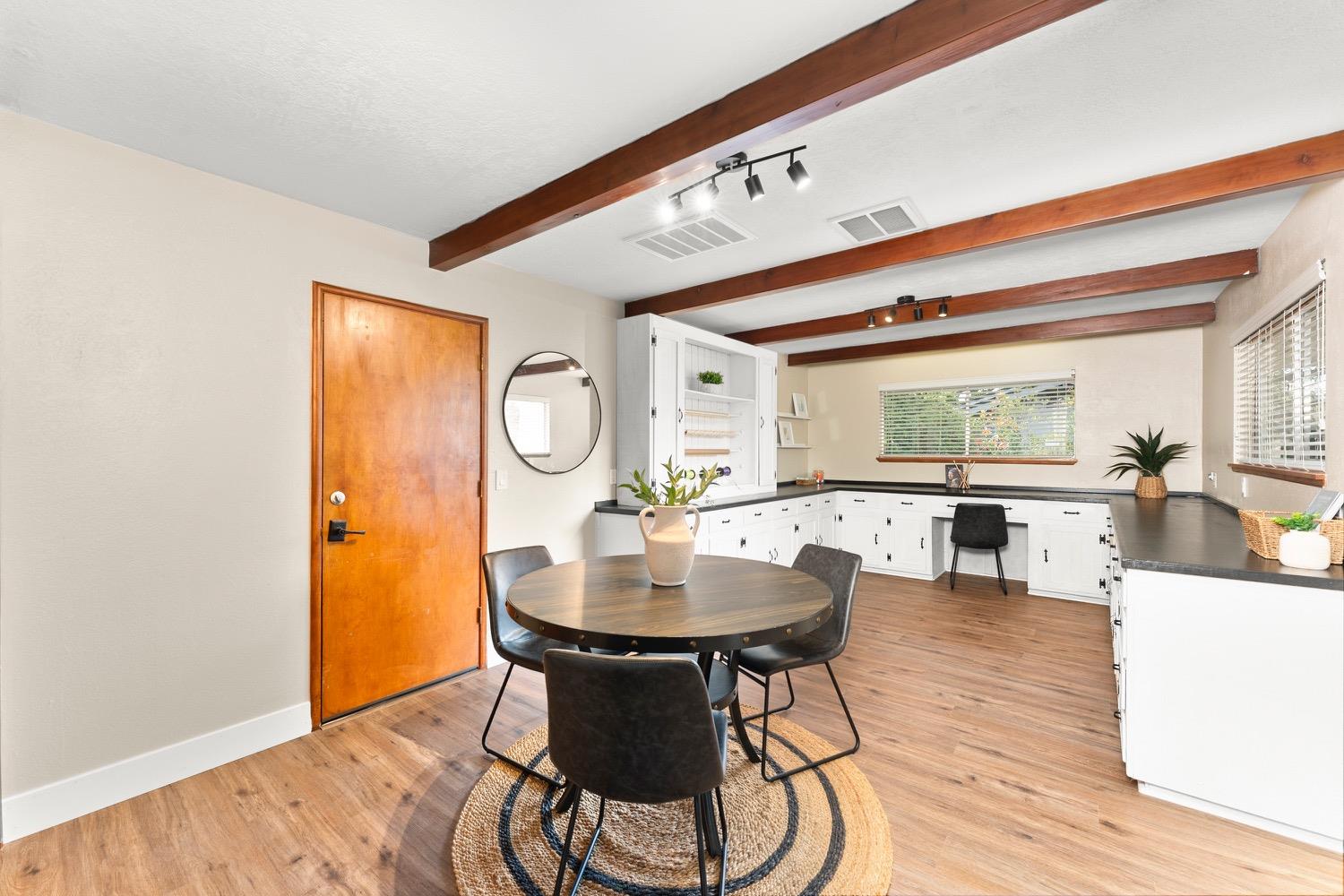 8177 Twin Rocks Road