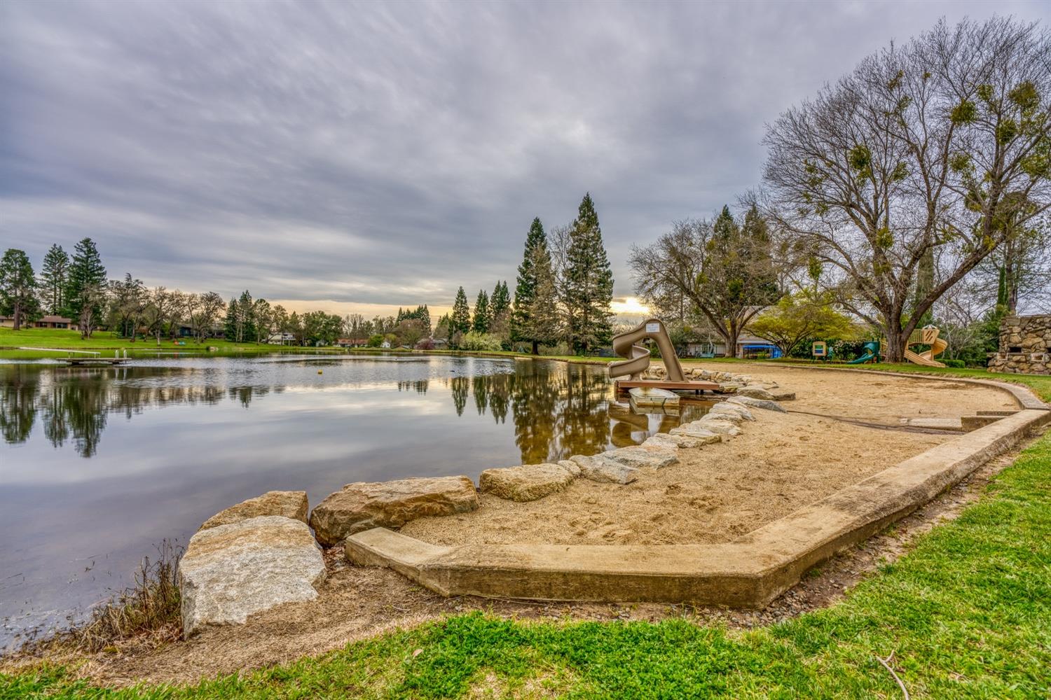 8177 Twin Rocks Road