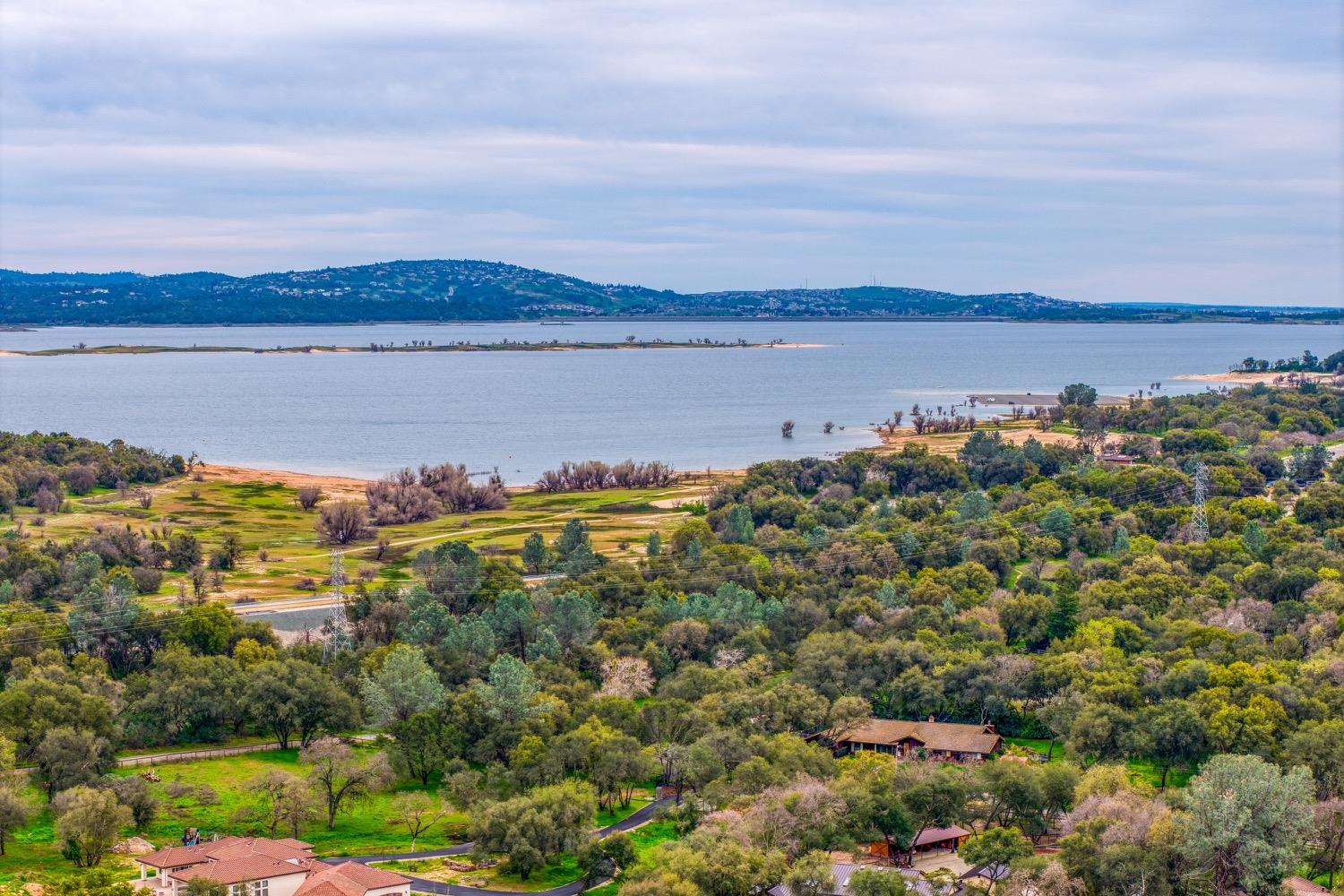 8177 Twin Rocks Road