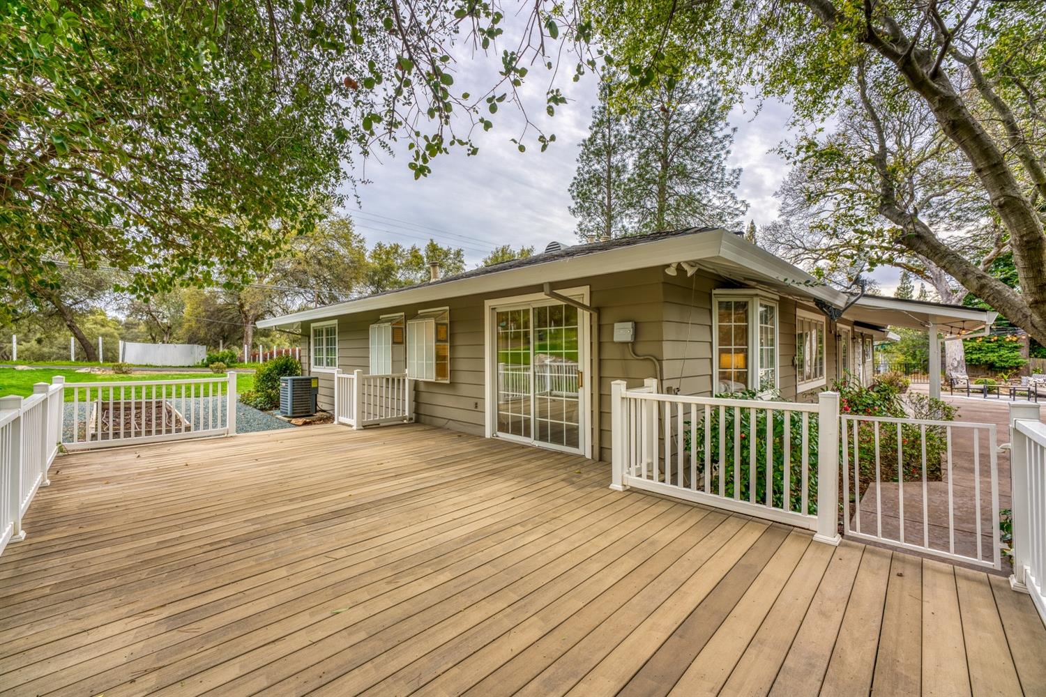 8177 Twin Rocks Road