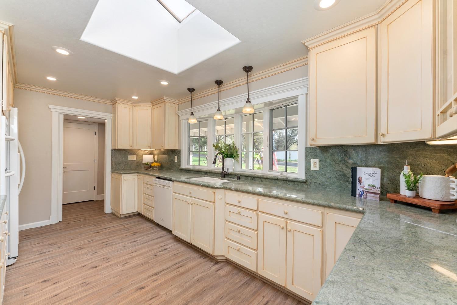 8177 Twin Rocks Road