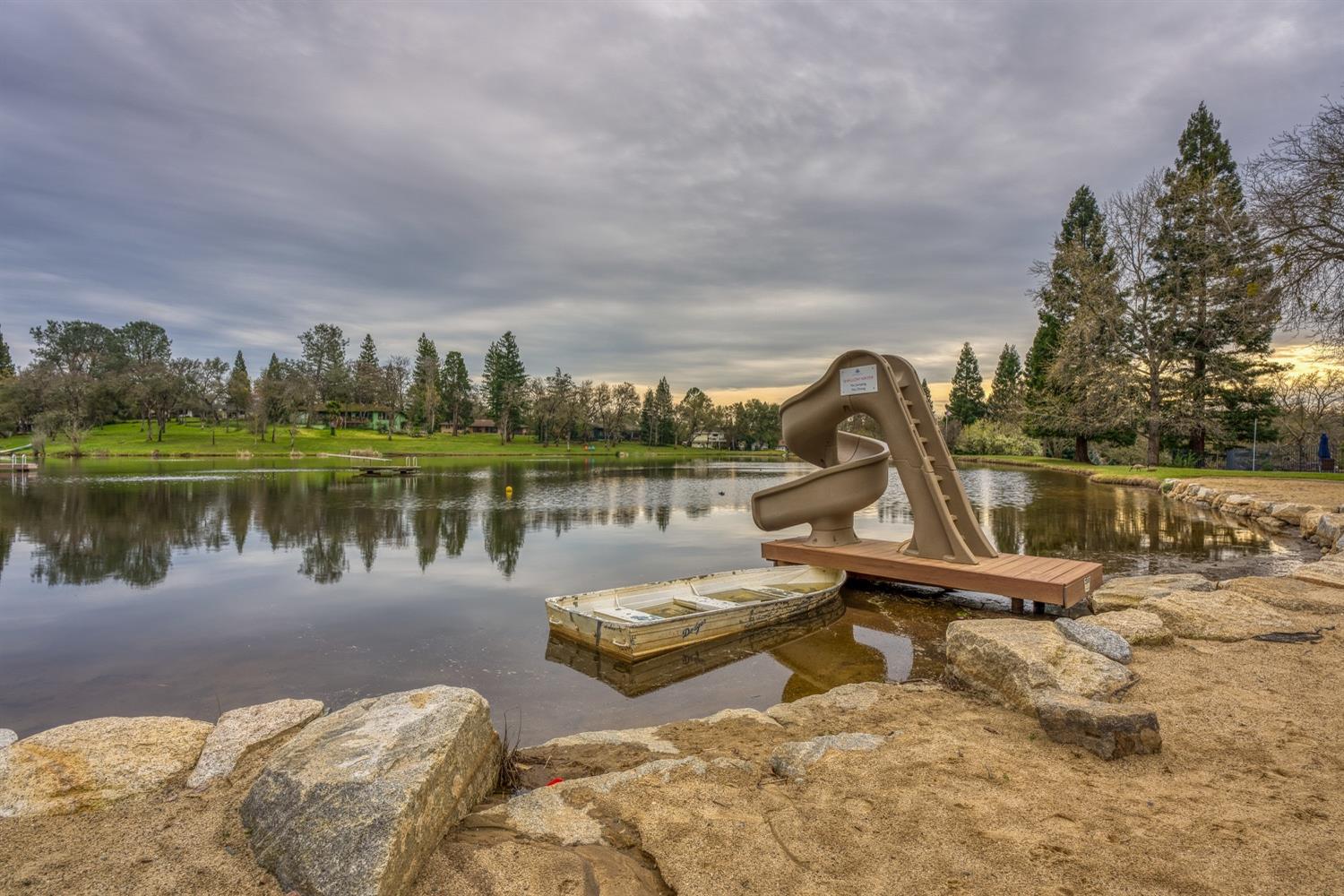 8177 Twin Rocks Road