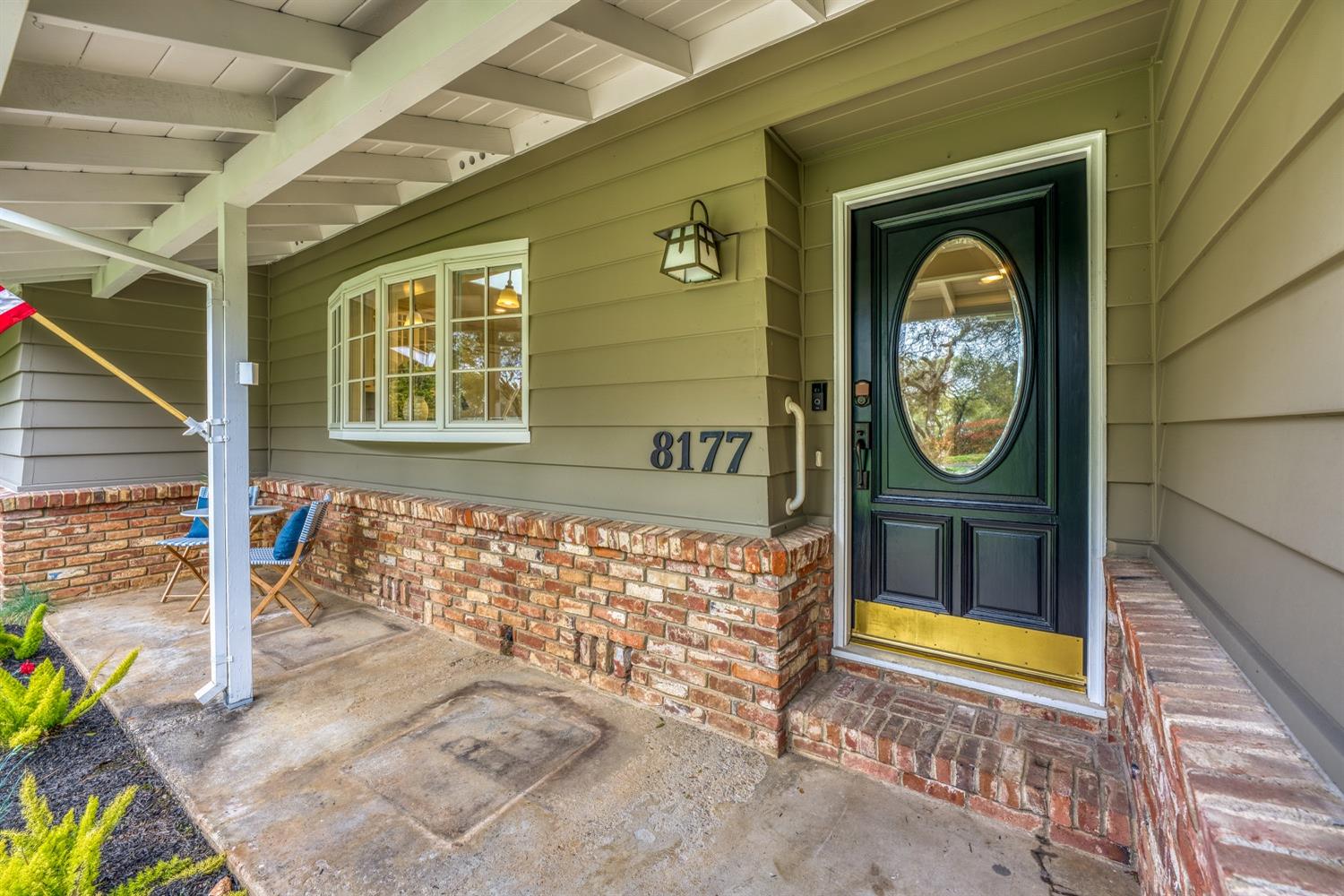 8177 Twin Rocks Road