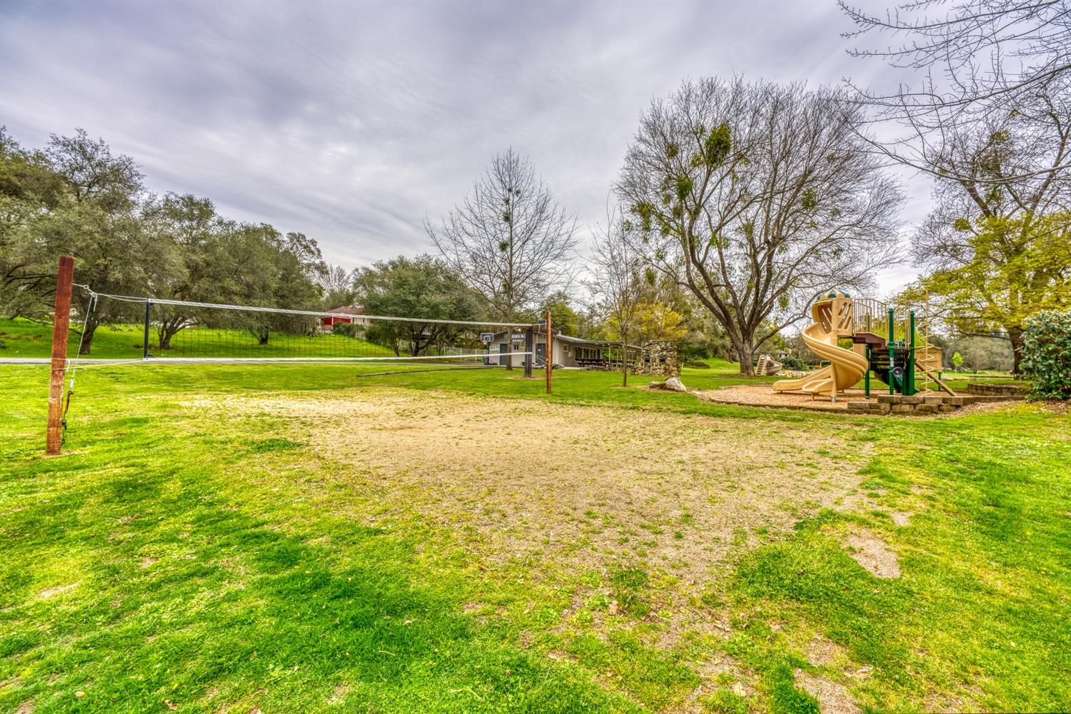 8177 Twin Rocks Road