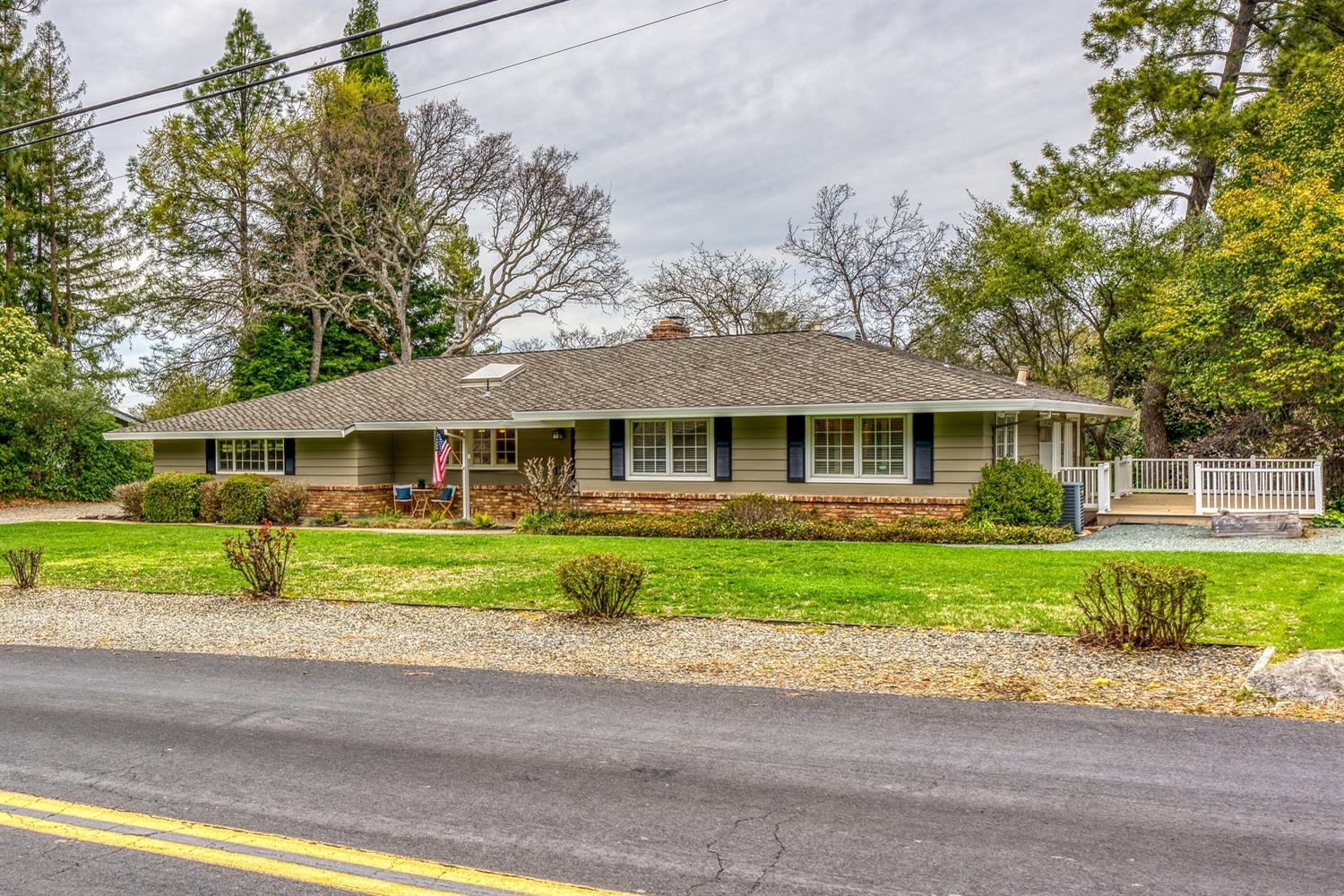 8177 Twin Rocks Road