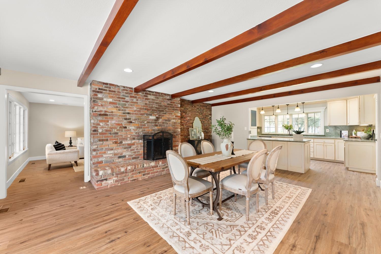 8177 Twin Rocks Road