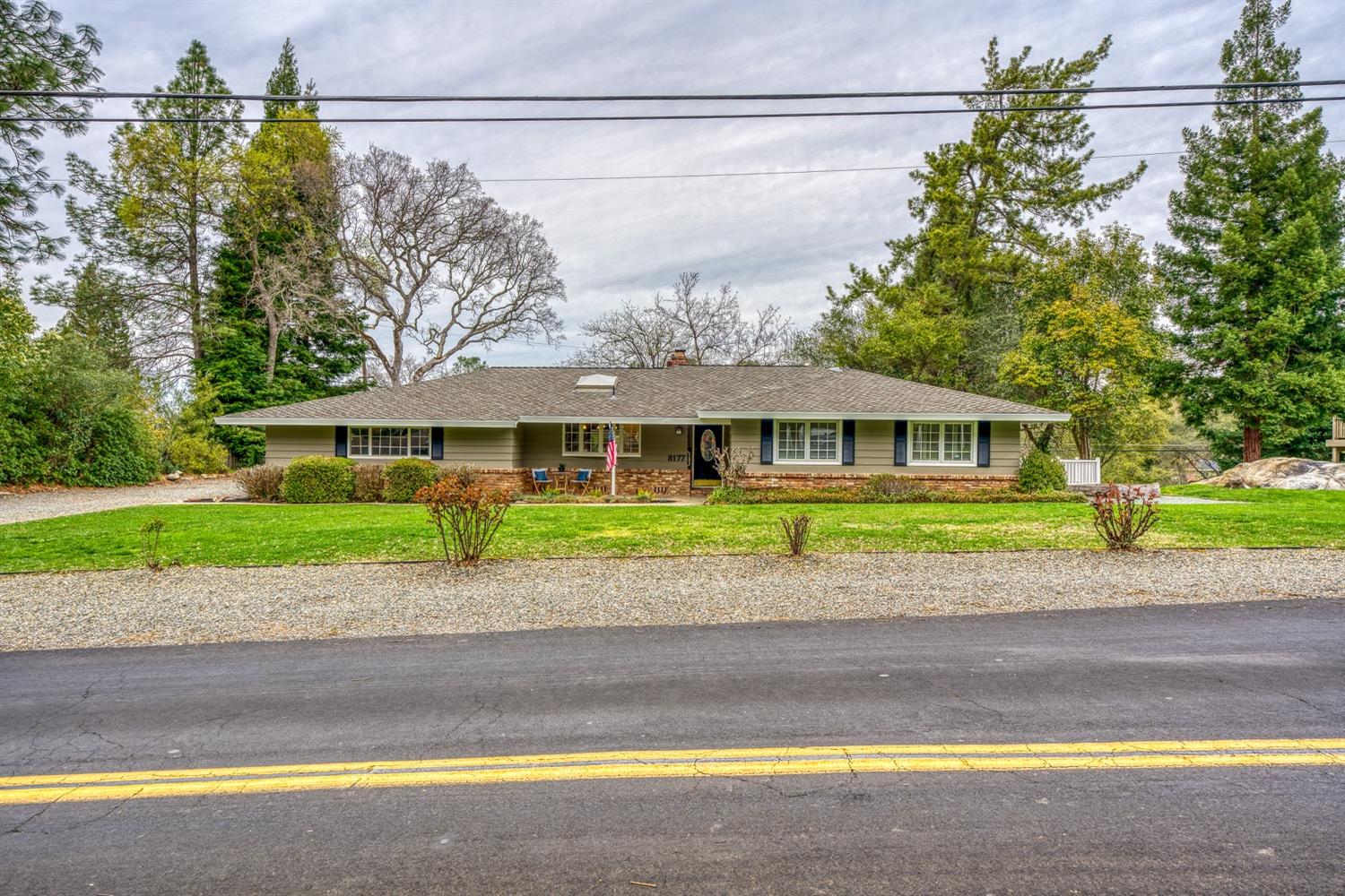 8177 Twin Rocks Road