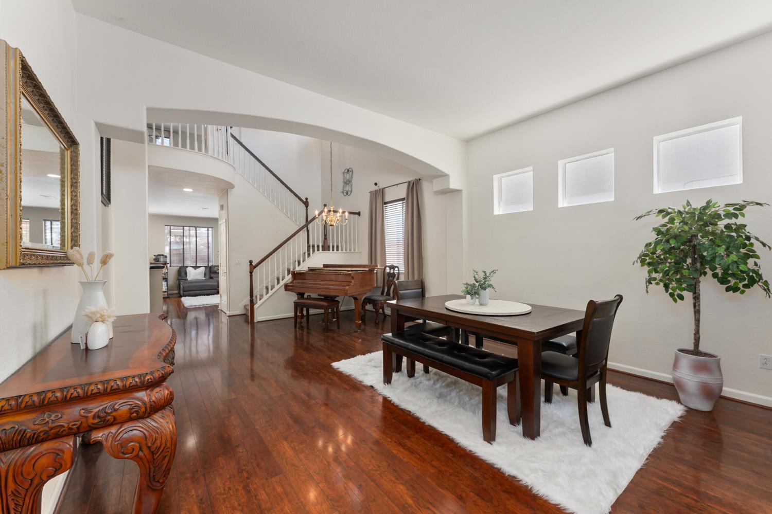 9583 Baypoint Way