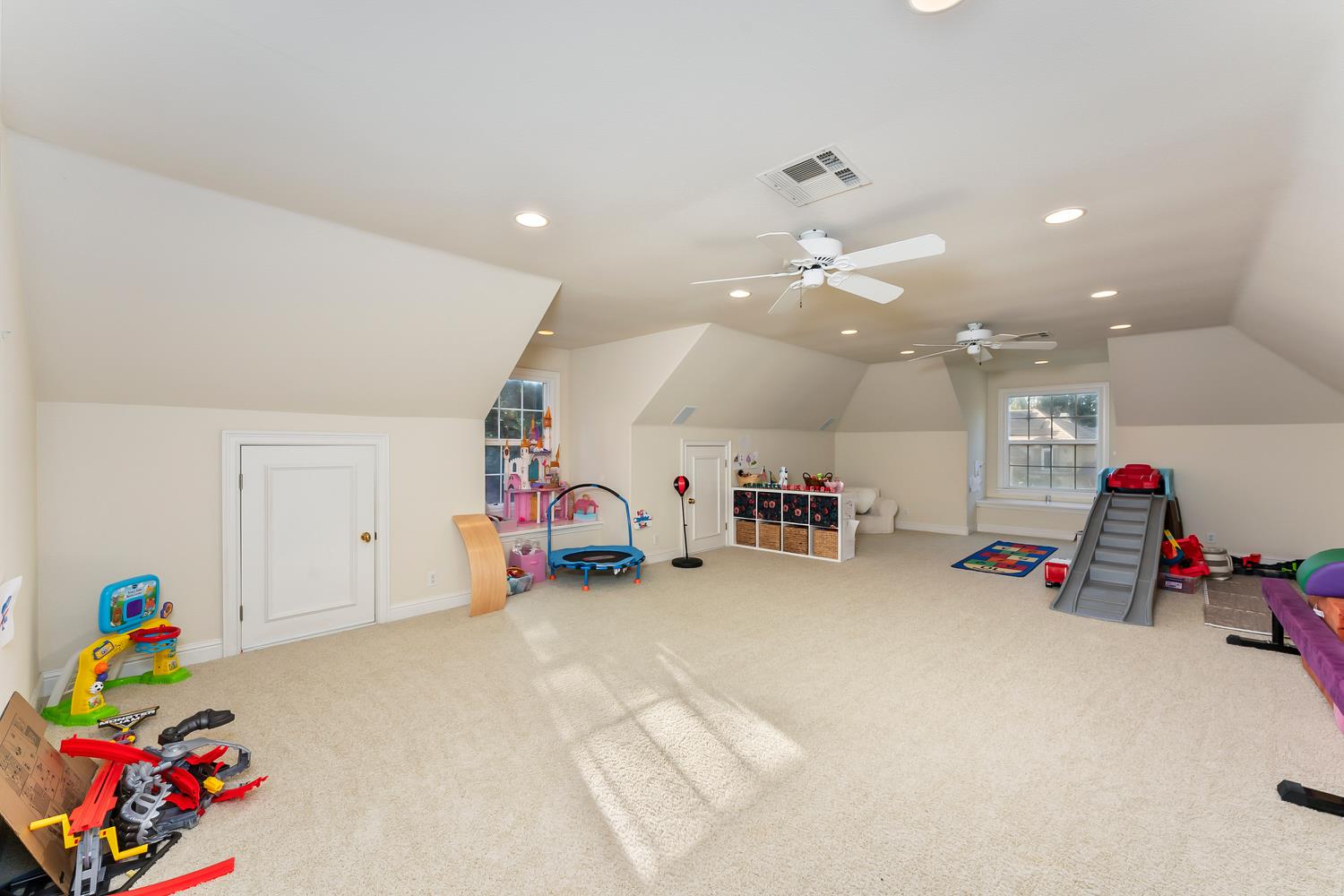 5150 Westbury Circle