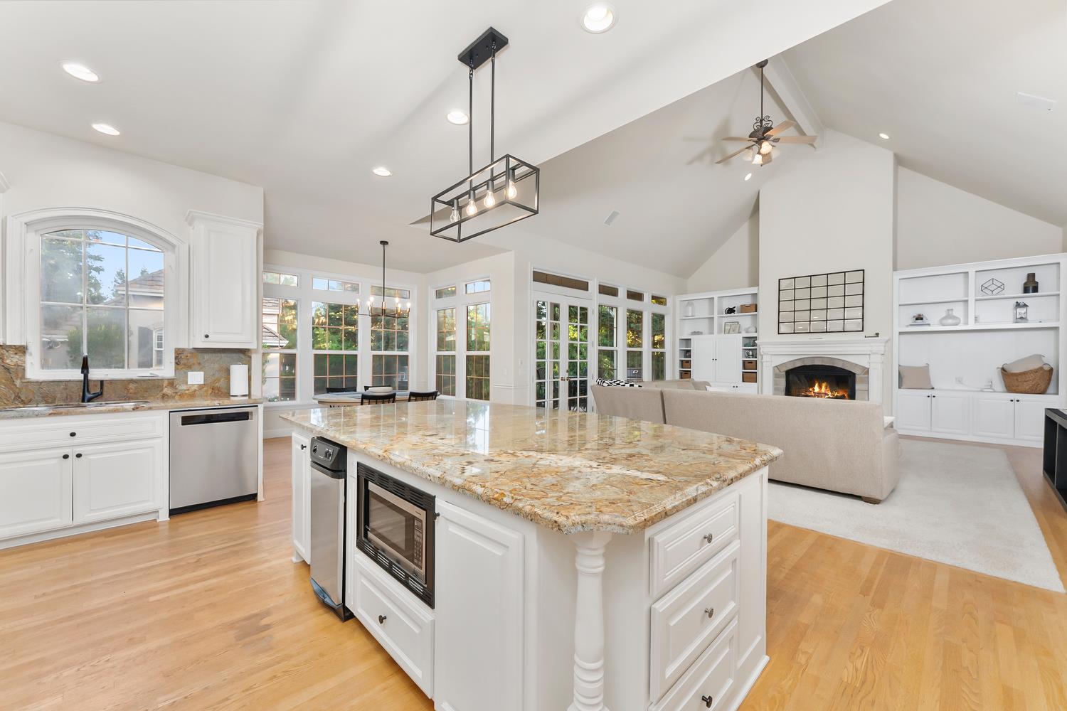 5150 Westbury Circle