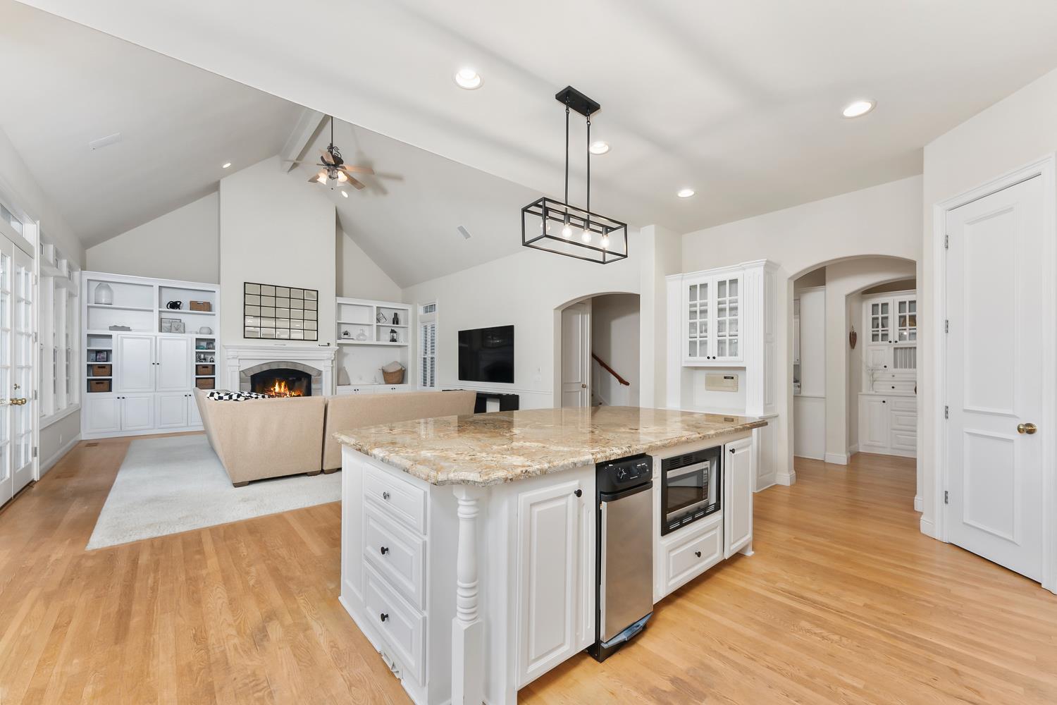 5150 Westbury Circle