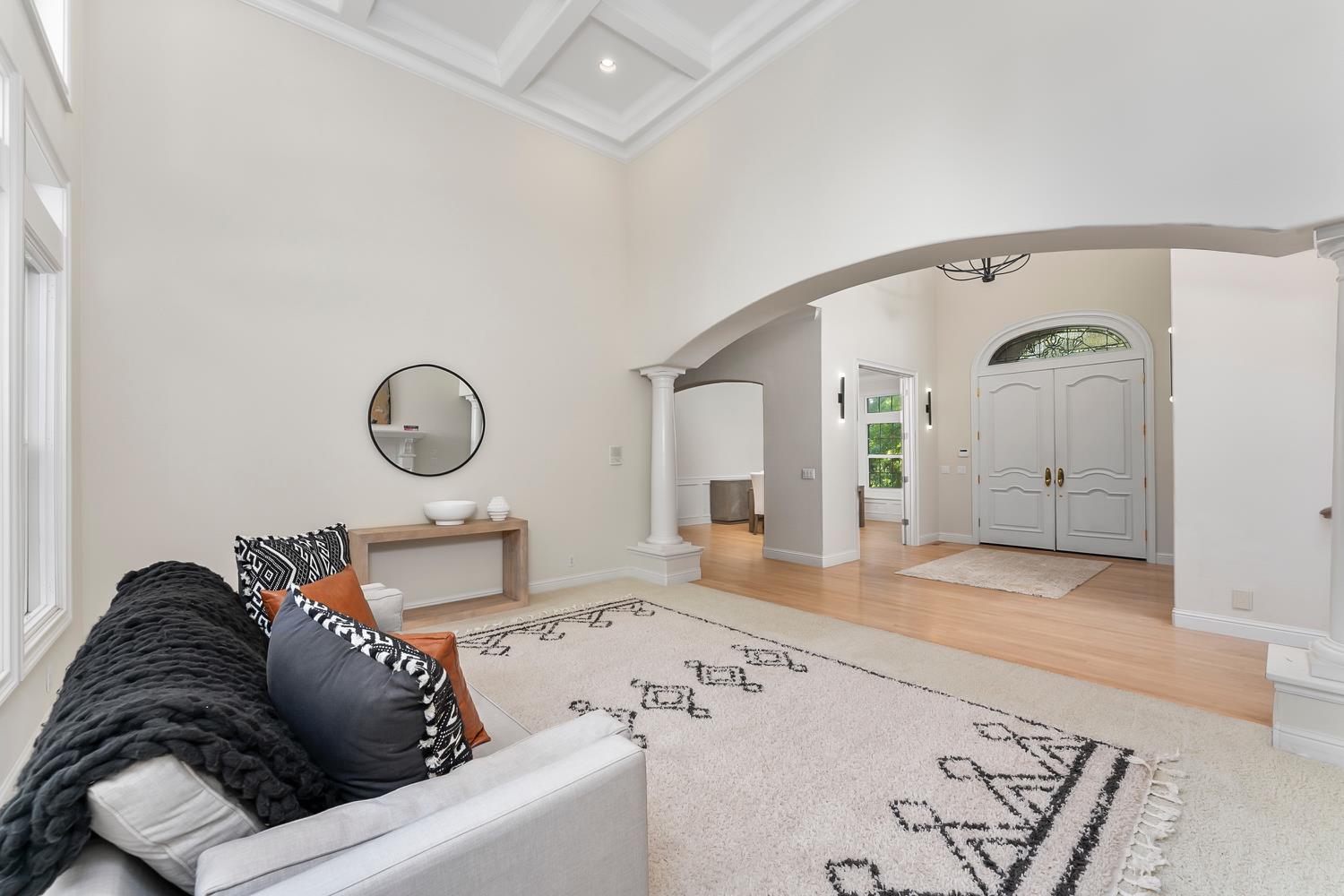 5150 Westbury Circle