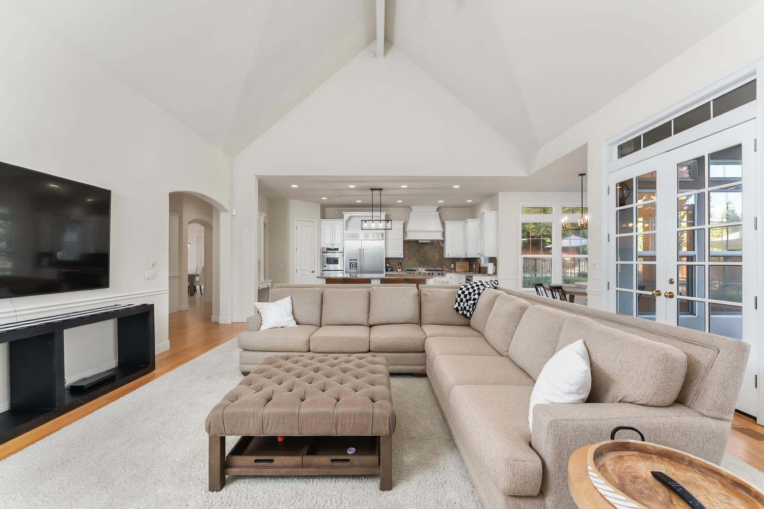 5150 Westbury Circle