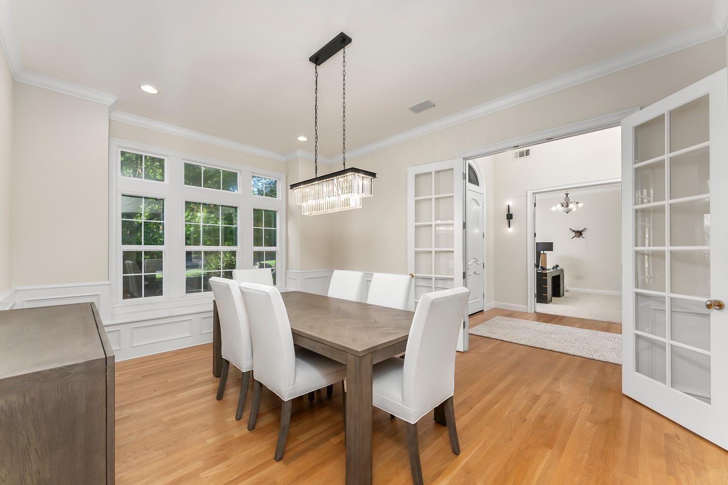 5150 Westbury Circle