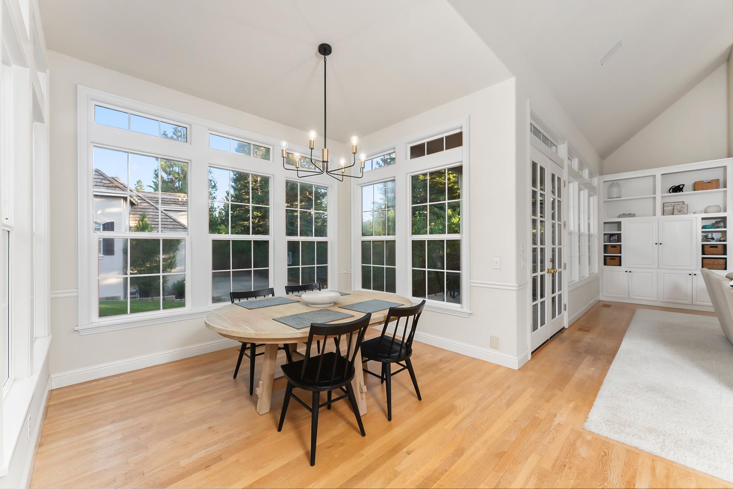 5150 Westbury Circle