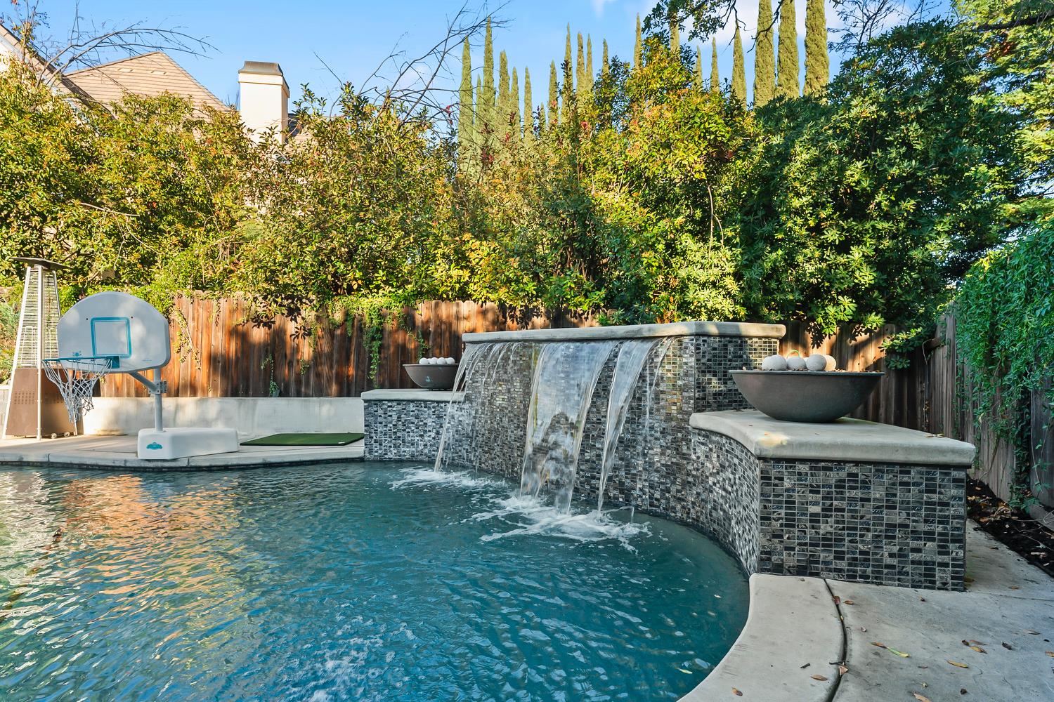 172 Lost Creek Drive