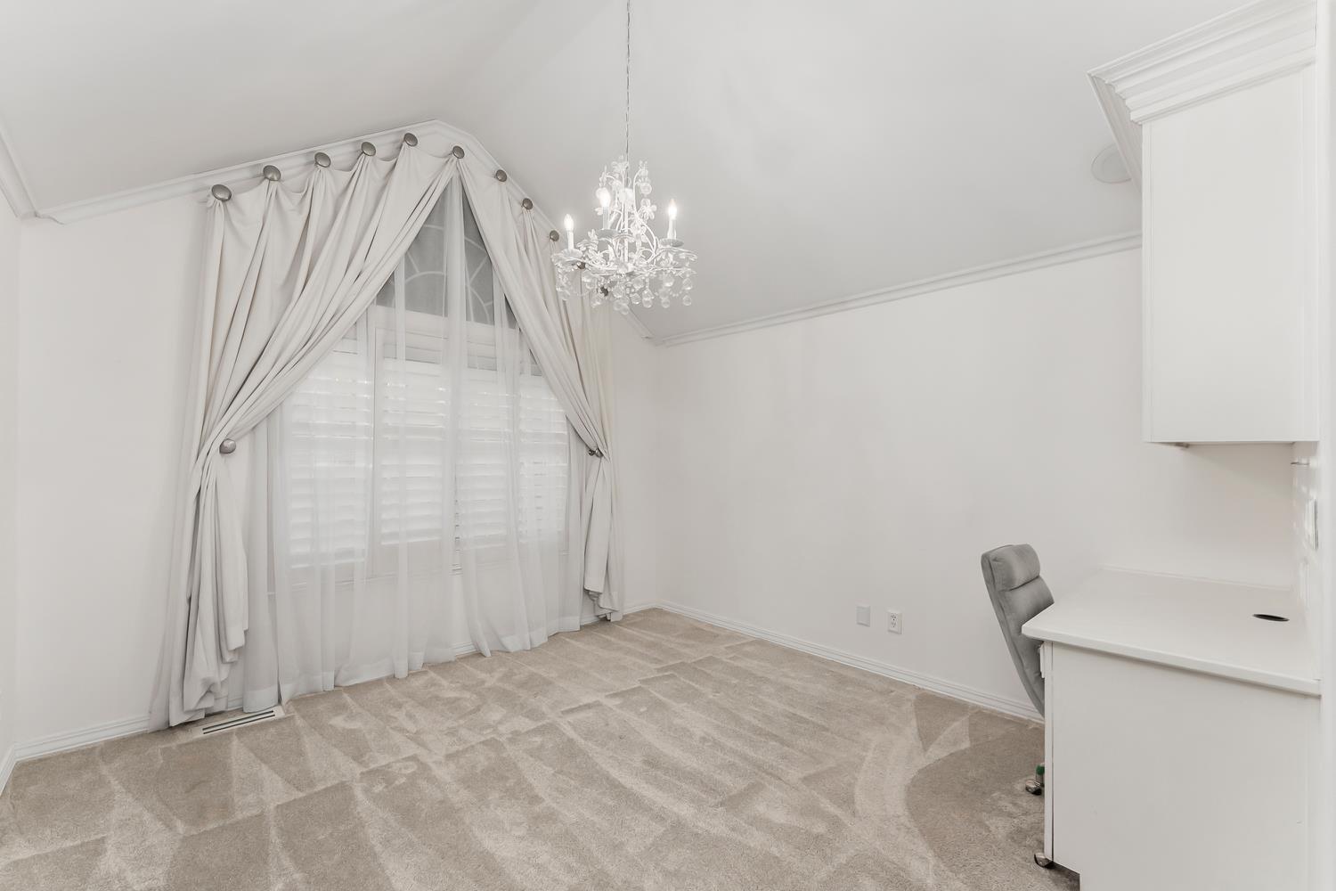 172 Lost Creek Drive