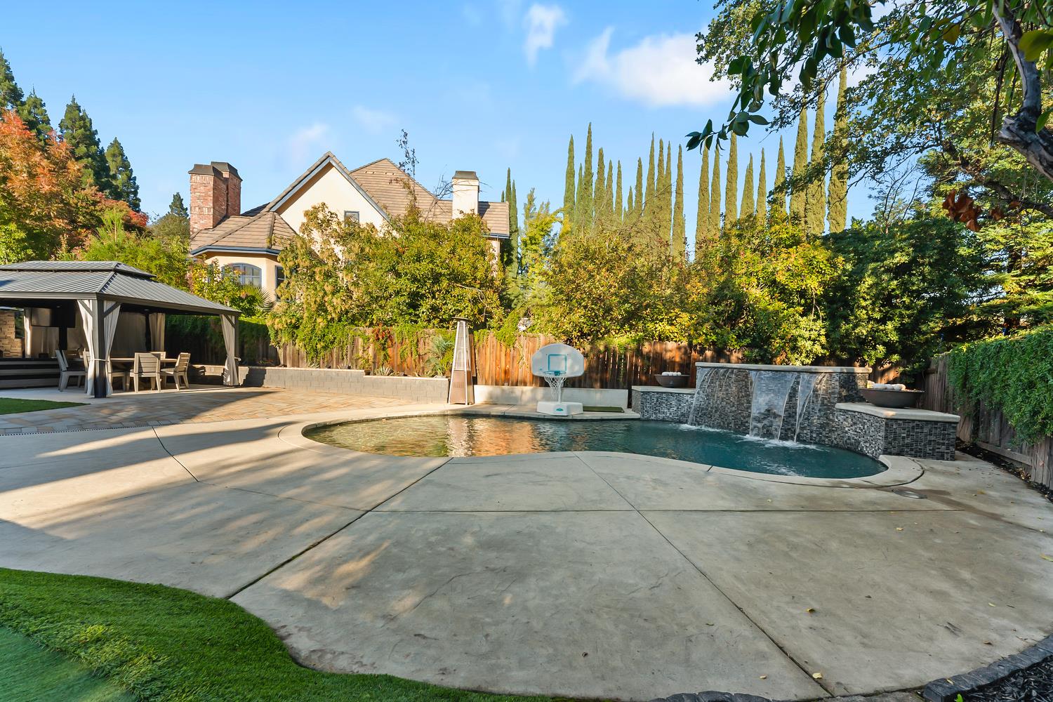 172 Lost Creek Drive