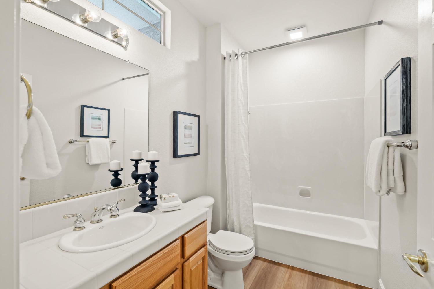 1995 Briarcliff Lane