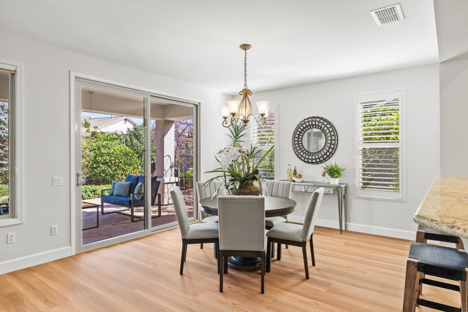 1995 Briarcliff Lane