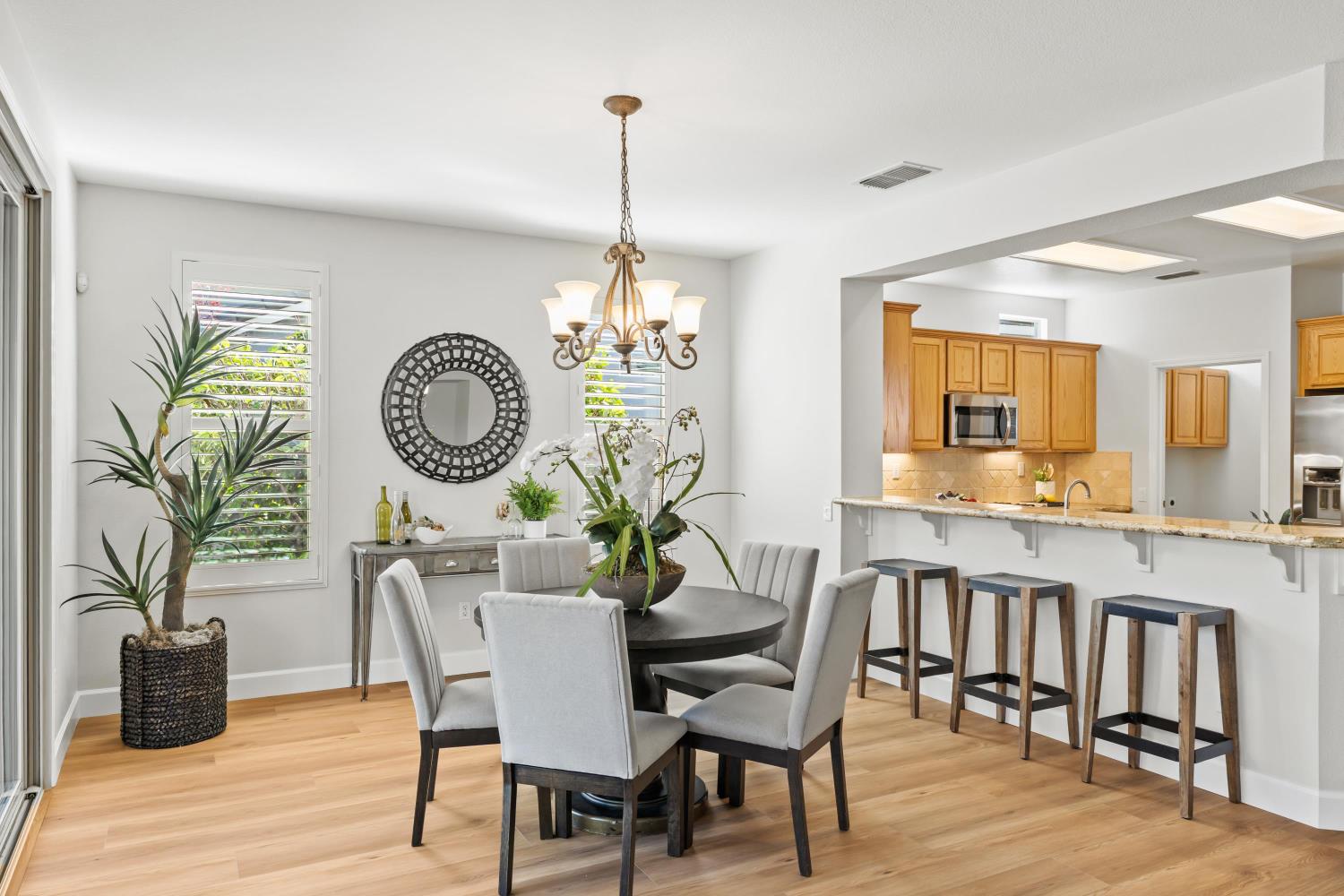 1995 Briarcliff Lane