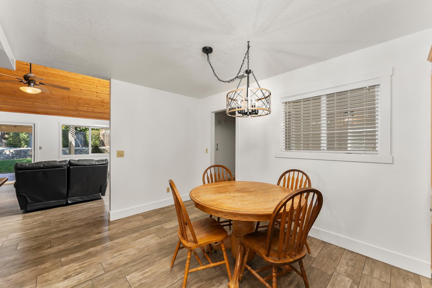 1520 Crestmont Oak Drive