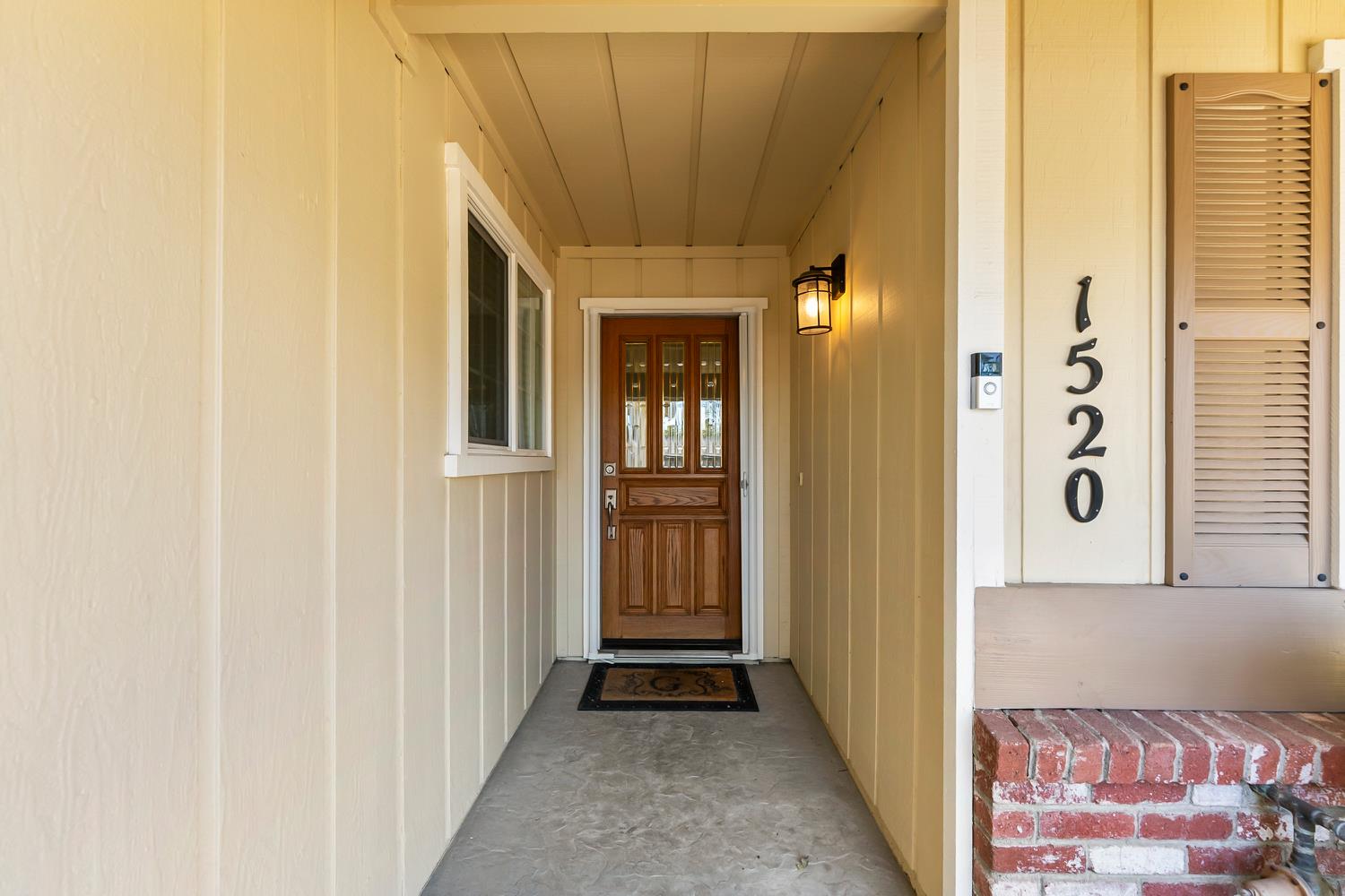 1520 Crestmont Oak Drive