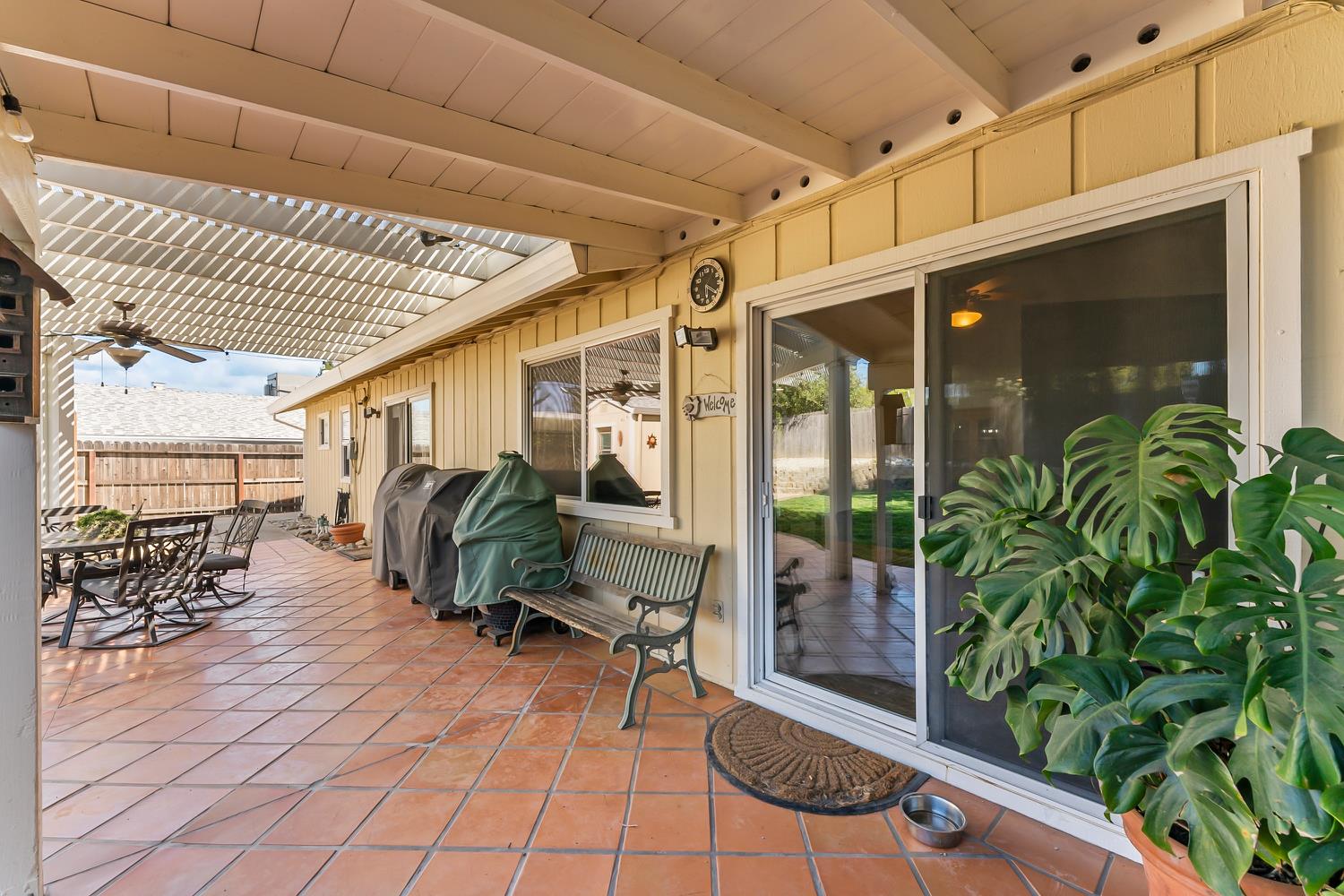 1520 Crestmont Oak Drive