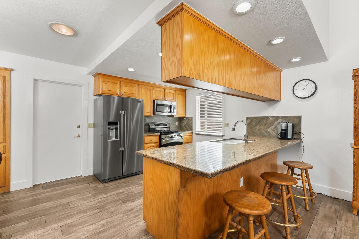 1520 Crestmont Oak Drive