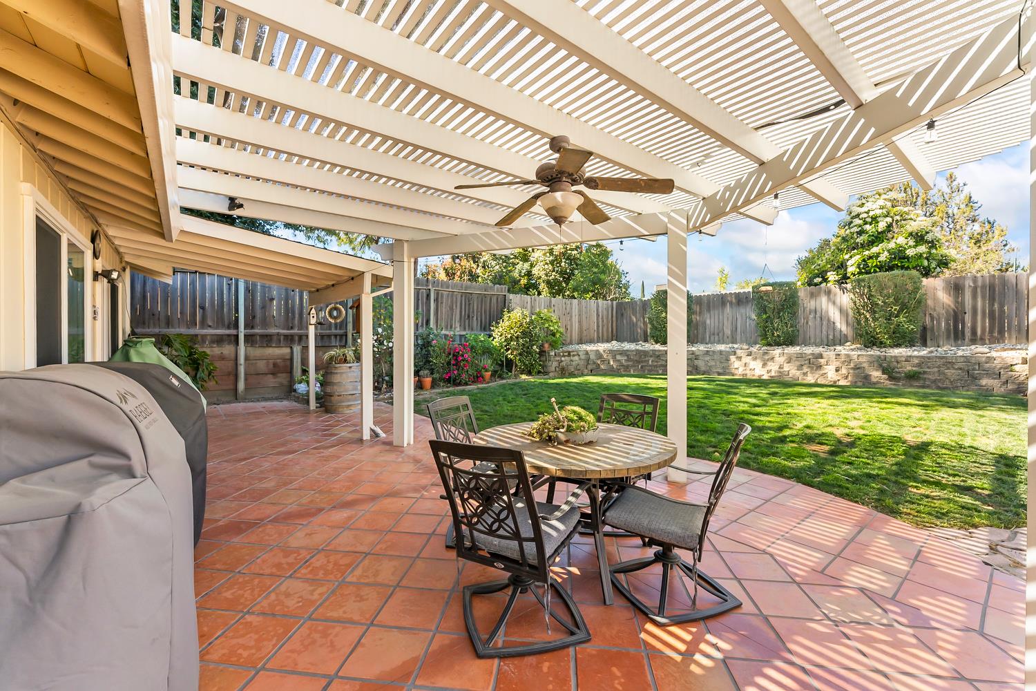 1520 Crestmont Oak Drive