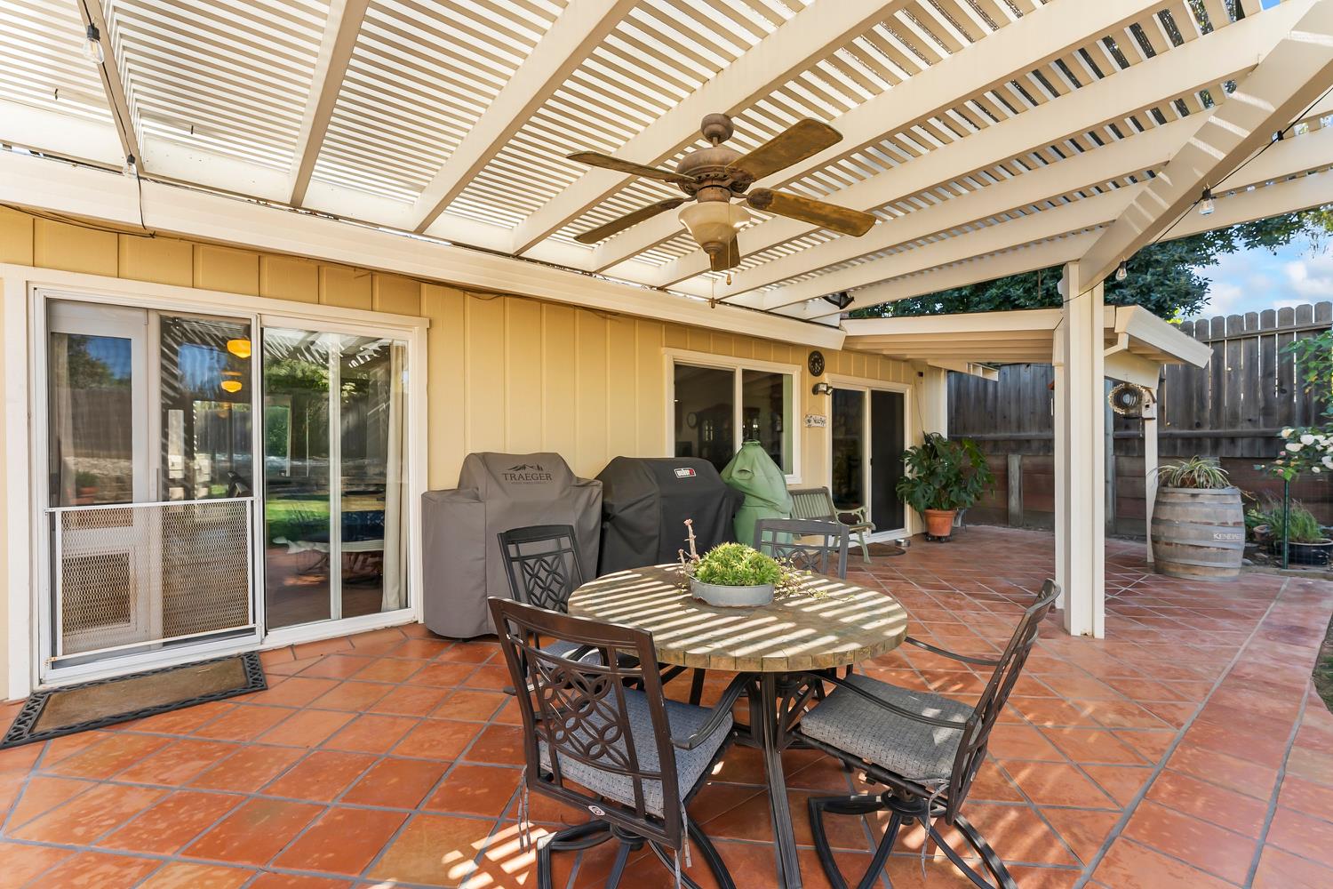 1520 Crestmont Oak Drive