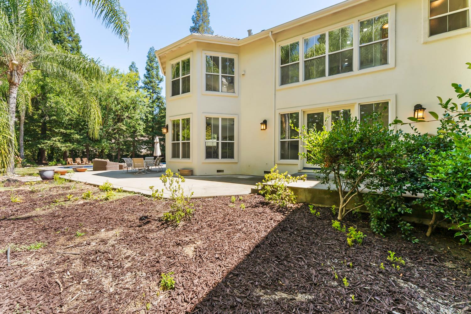 5142 westbury Circle