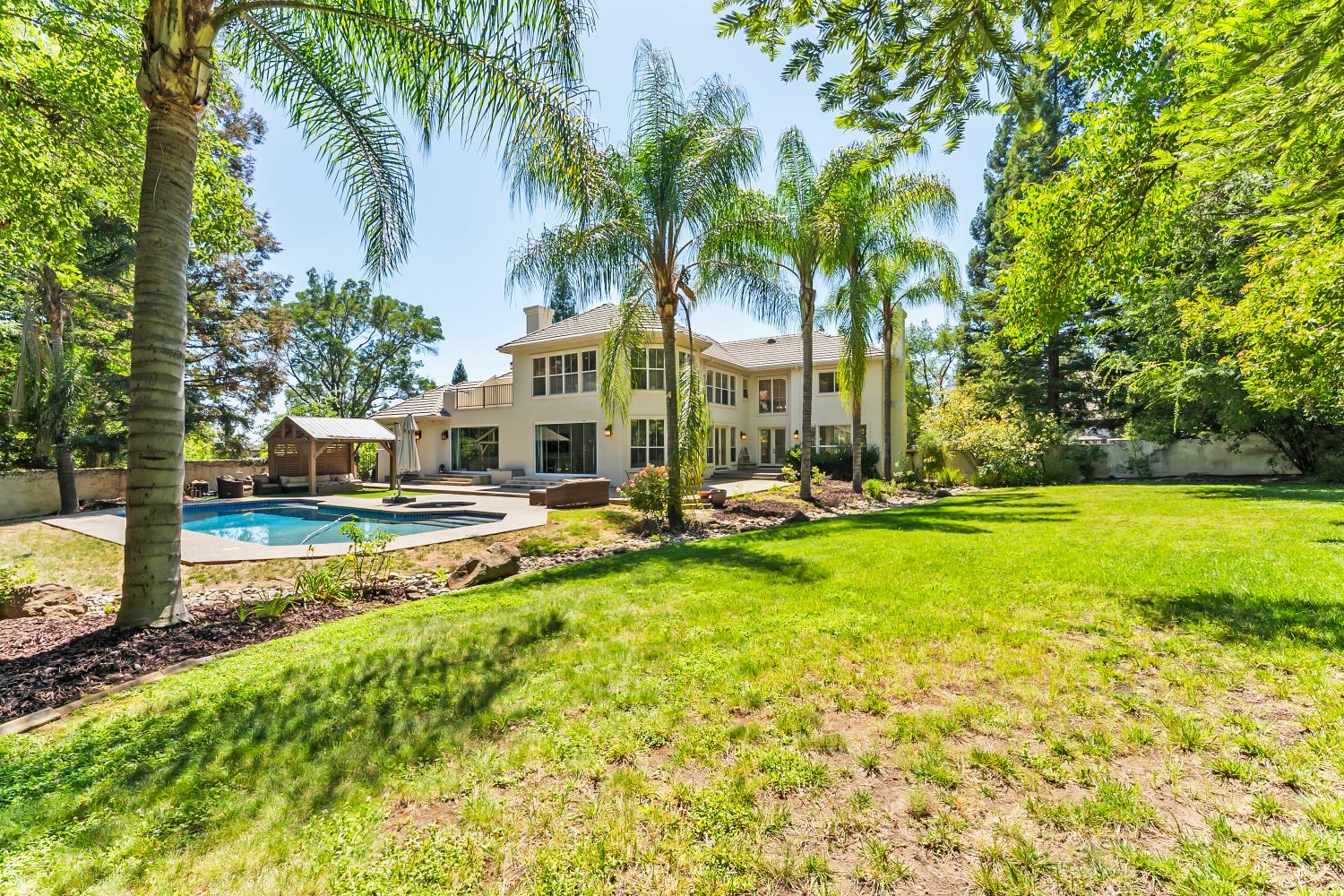 5142 westbury Circle