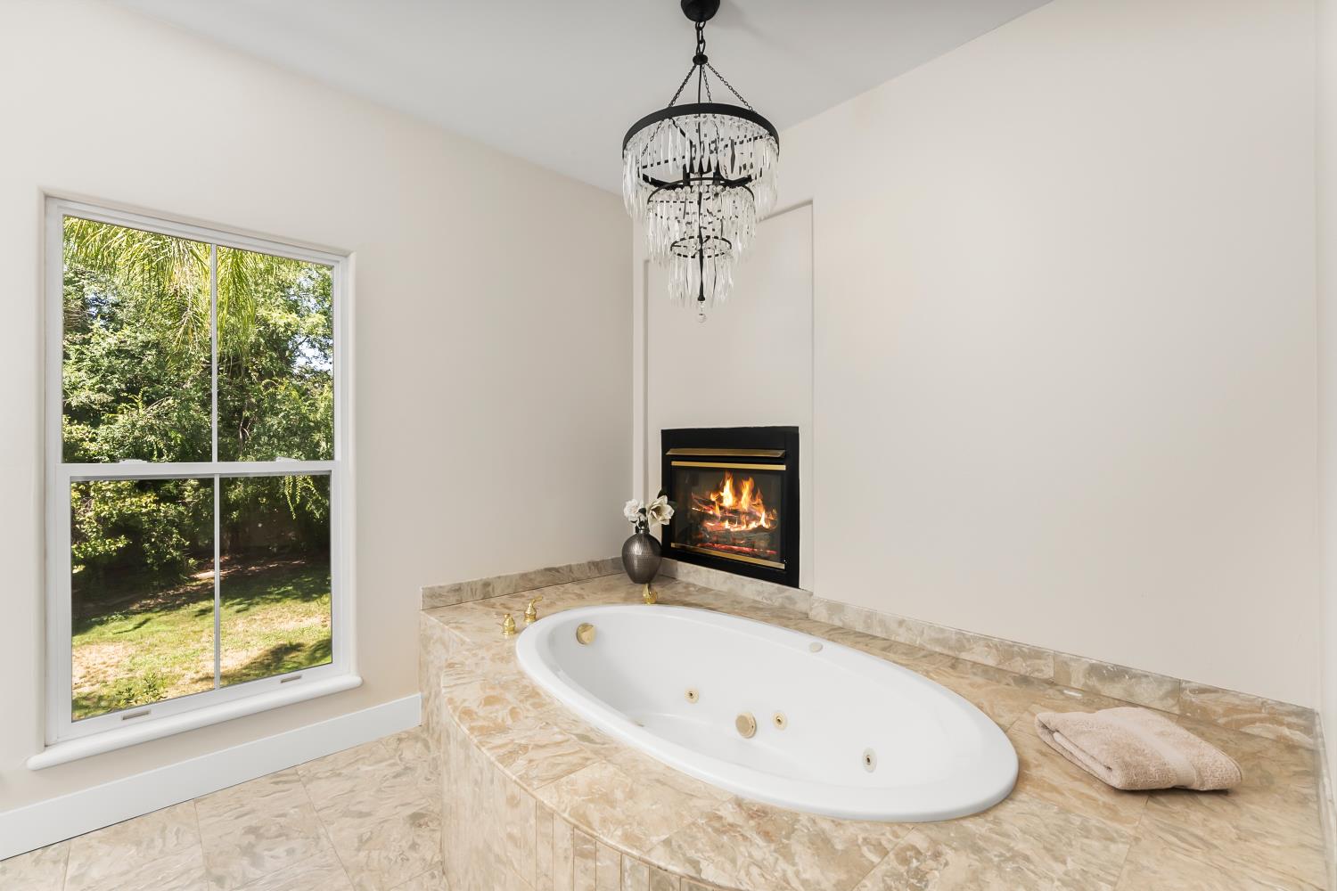 5142 westbury Circle
