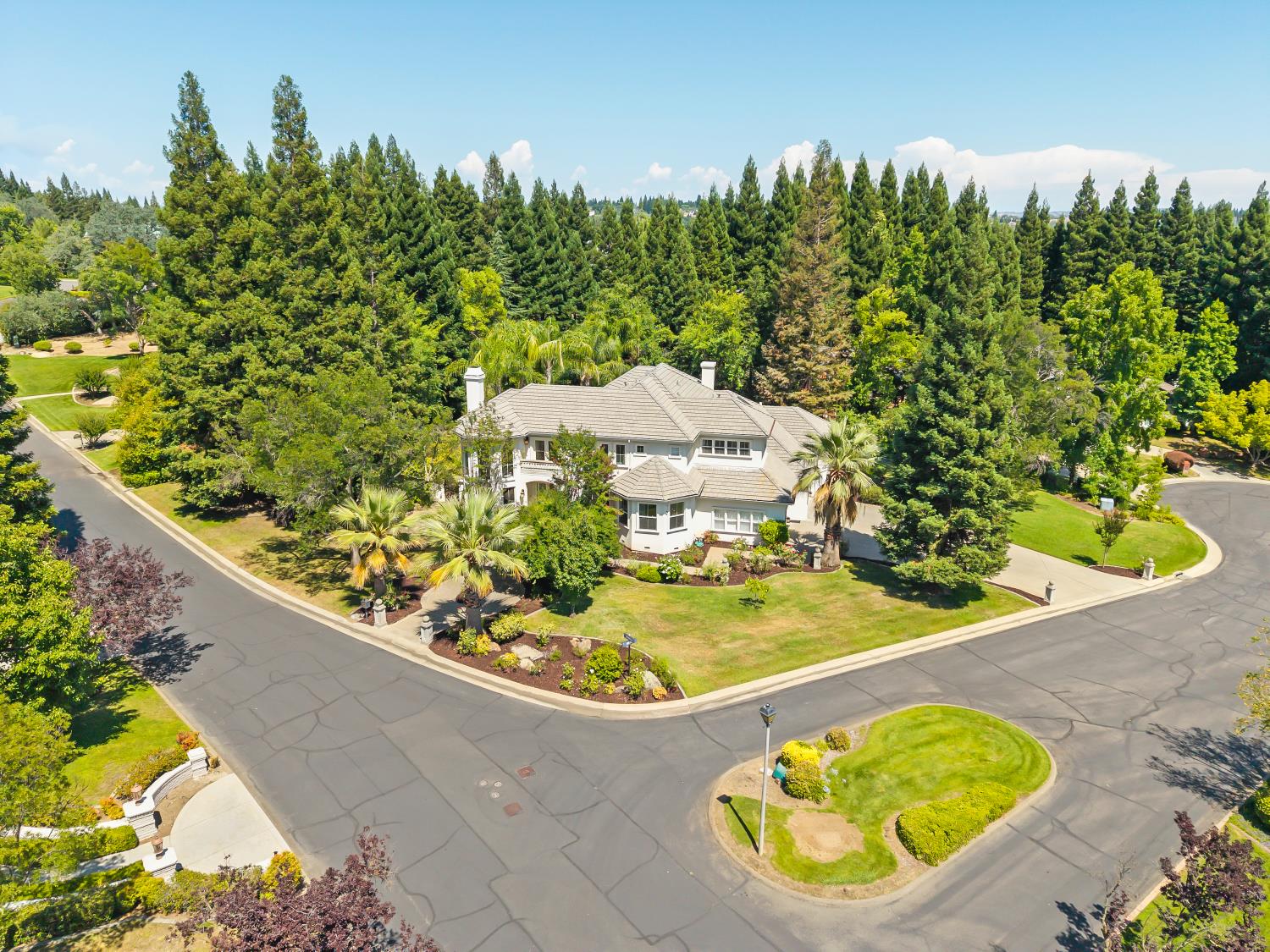 5142 westbury Circle