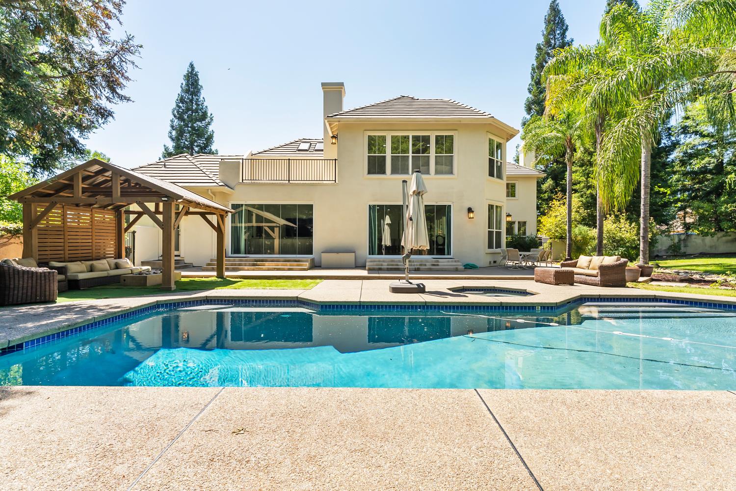 5142 westbury Circle