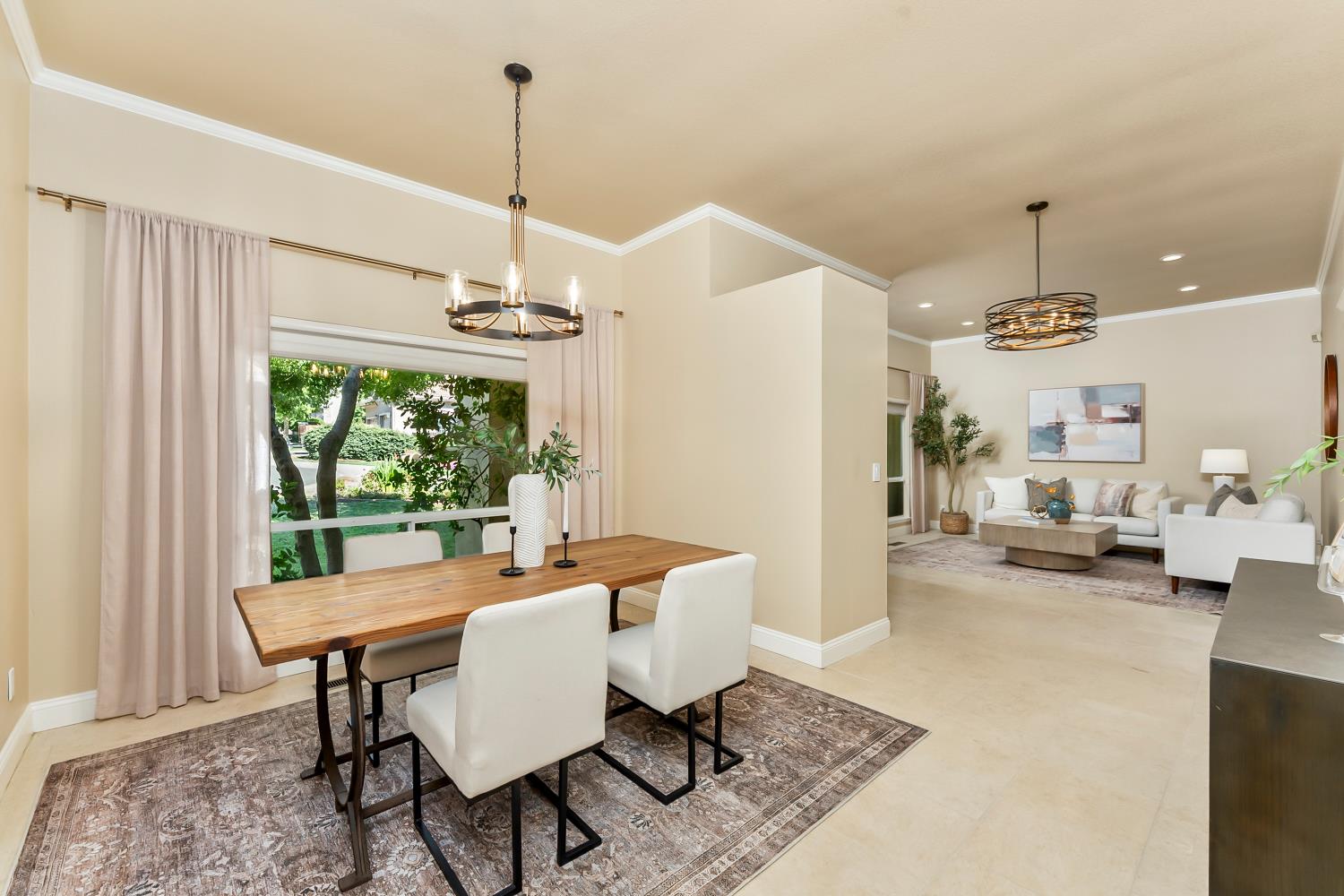 8438 Friar Tuck Way