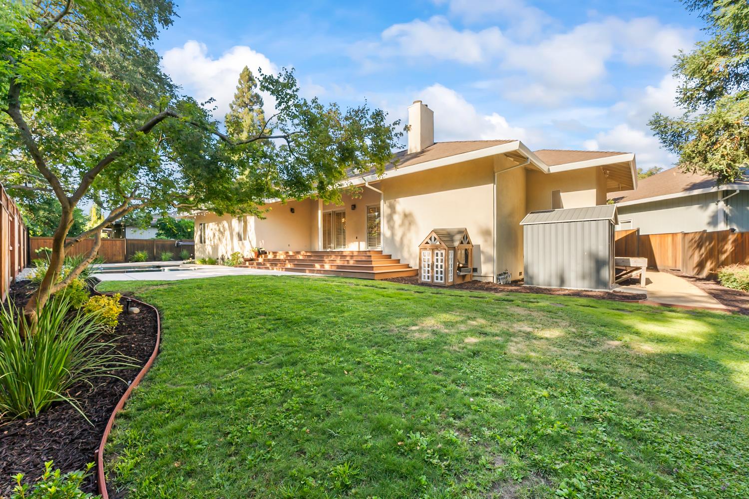 8438 Friar Tuck Way